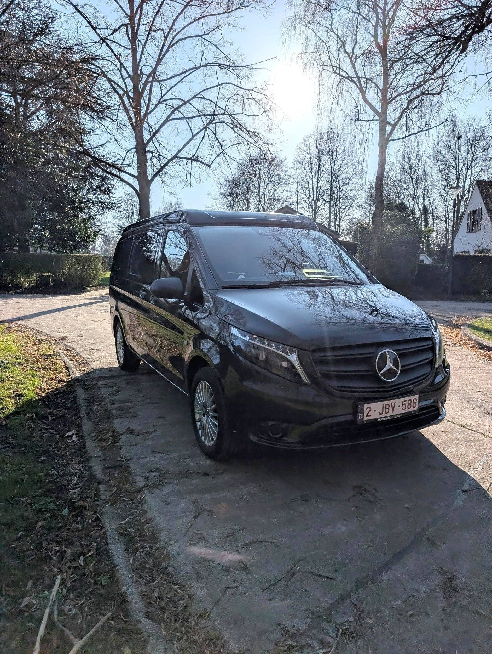 Mercedes-Benz 
