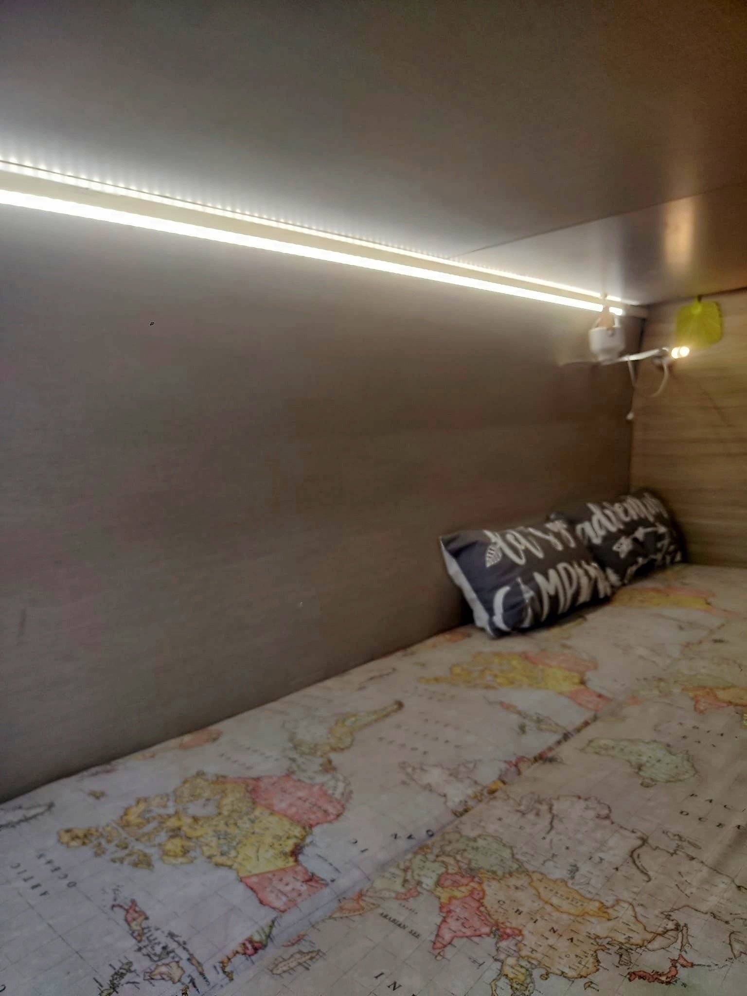 Schlafplätze Ford Custom 2,2 l 125 ch - Yescapa