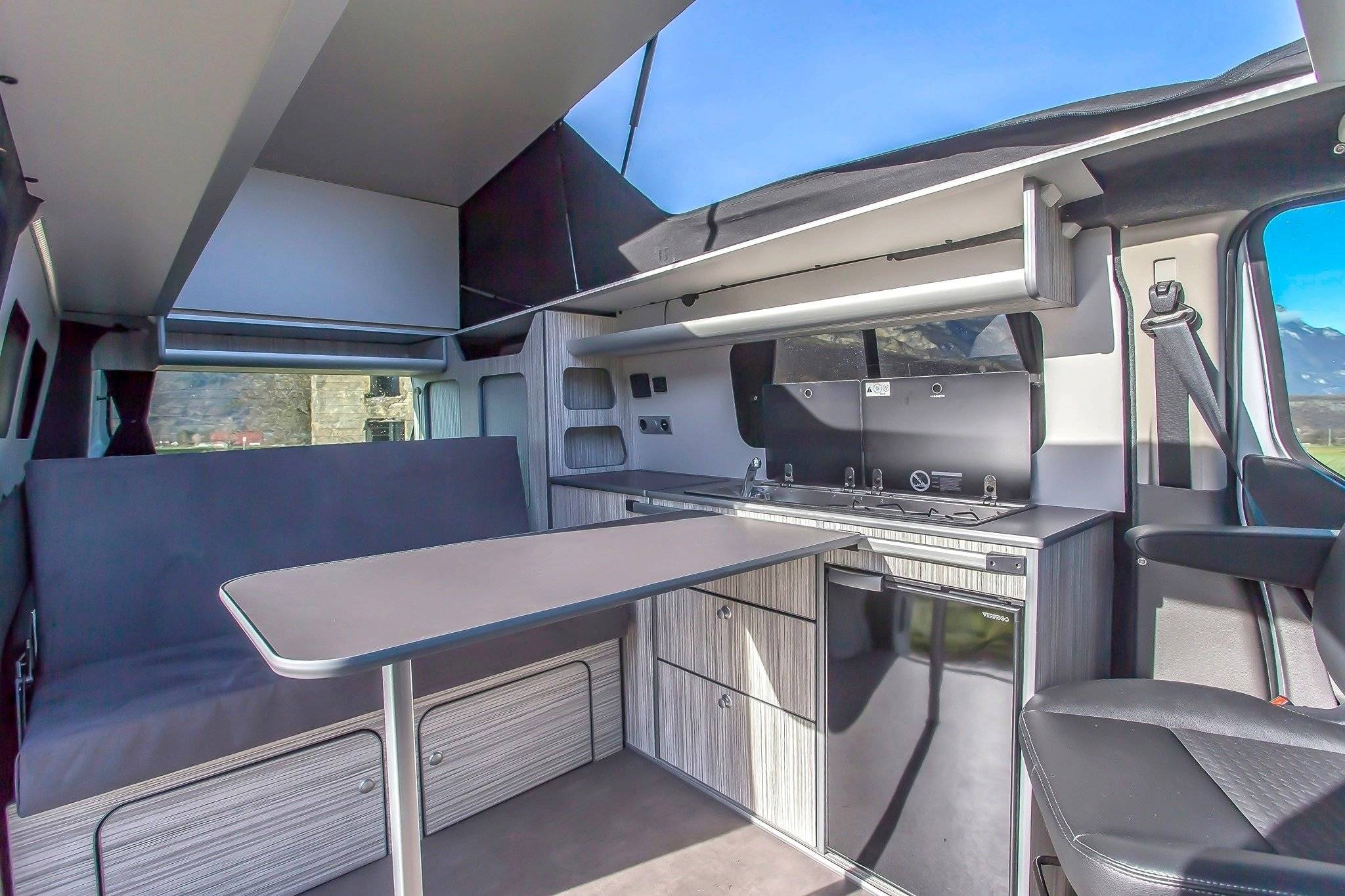 Ford Custom 2,2 l 130 ch