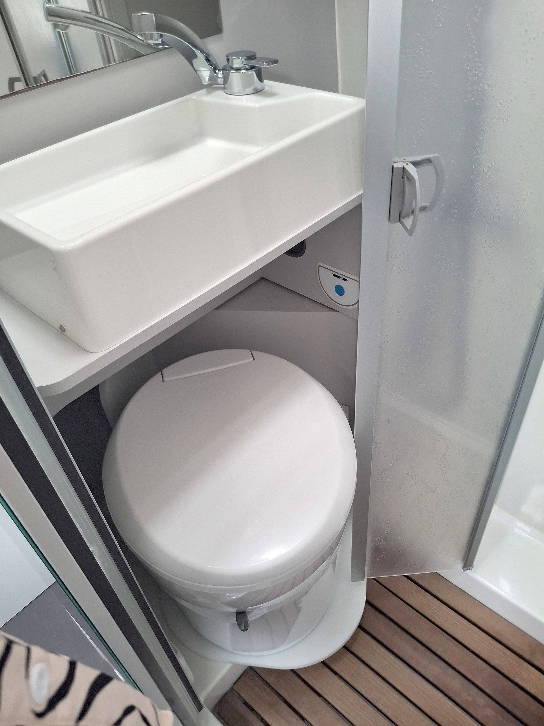 Font Vendôme Font vendôme Leader Van Duo