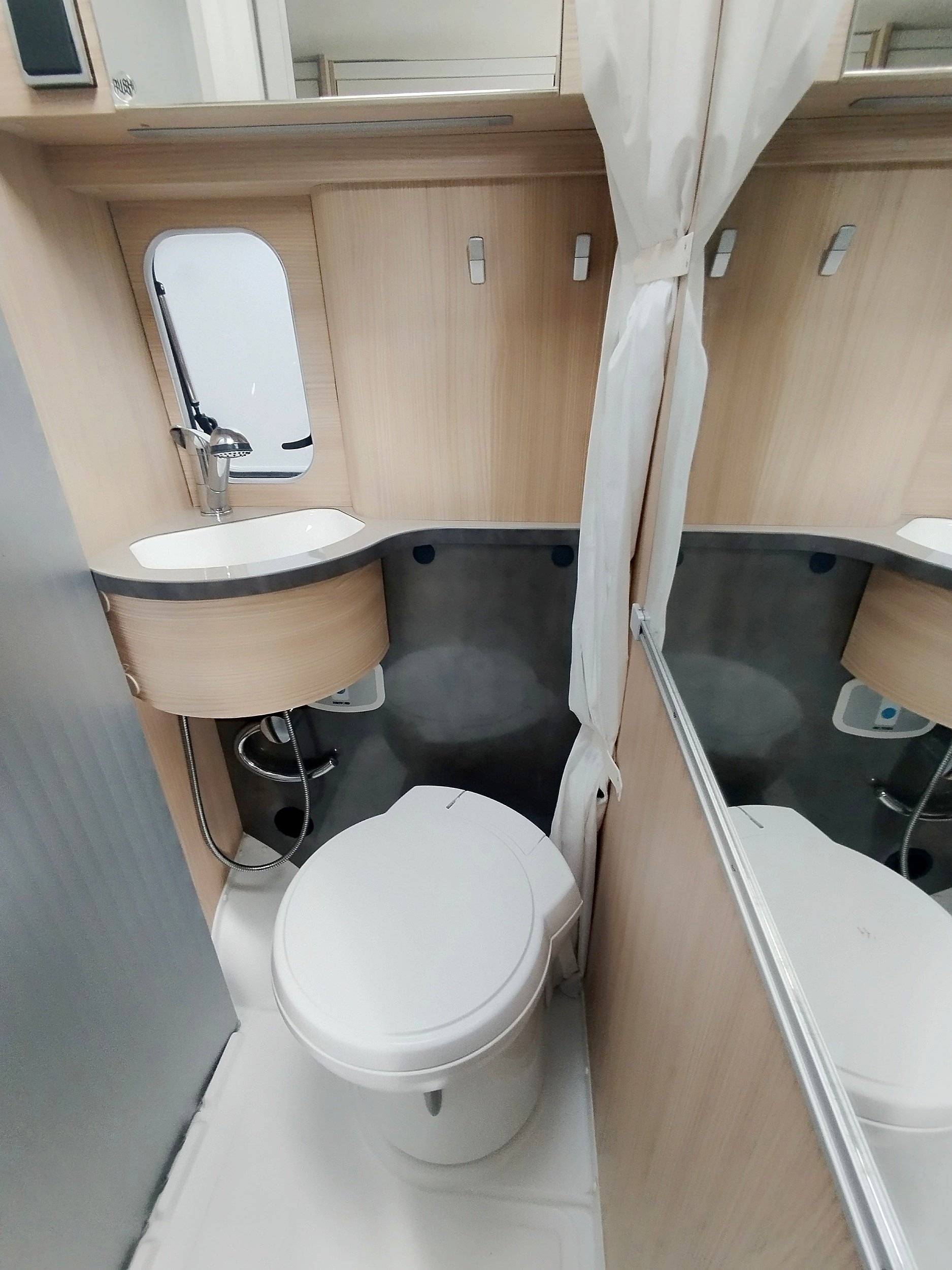 Bürstner Fiat Multijet 2   2,3 L   150 CV