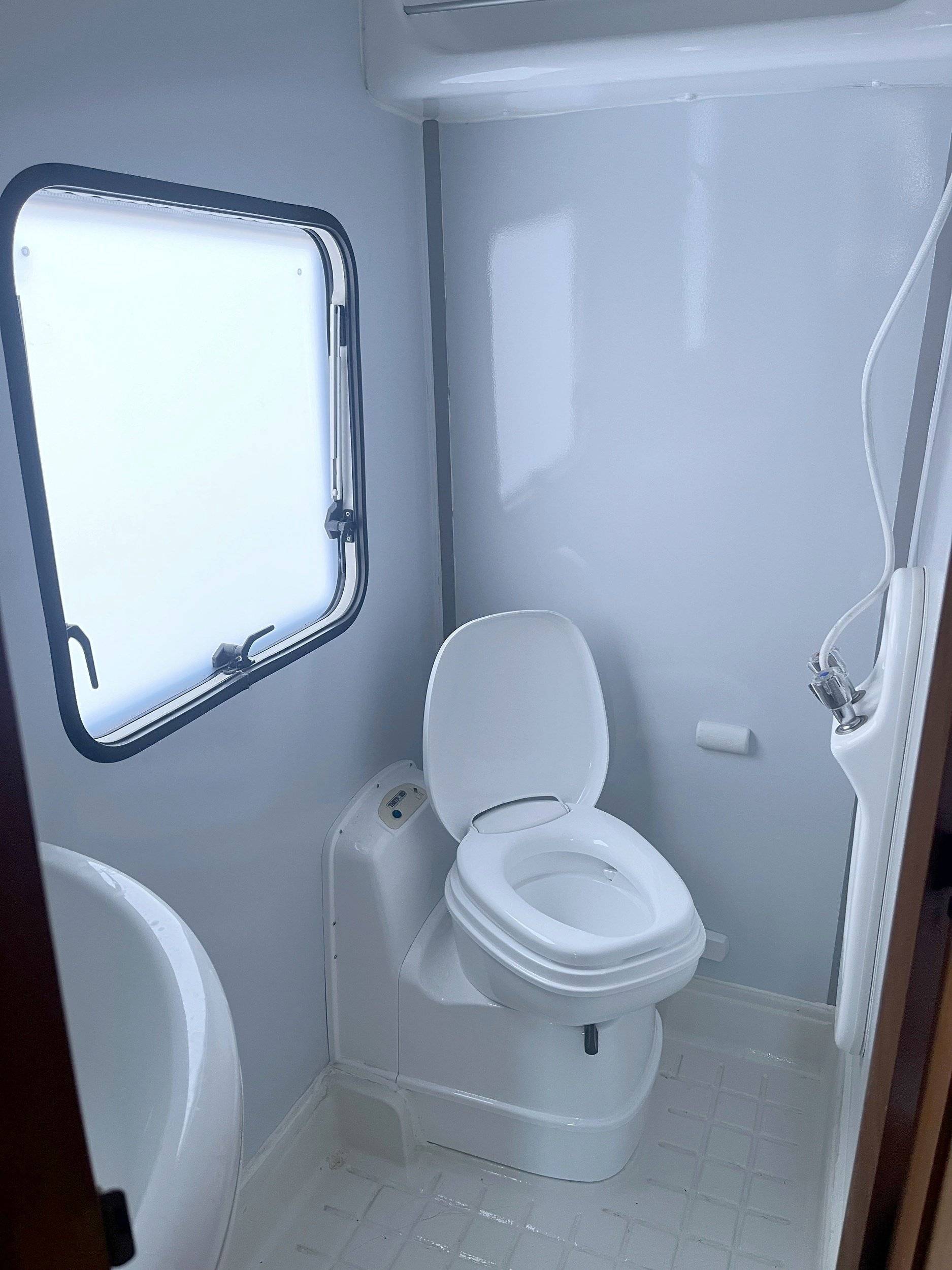 3 C Cartier/Brisebras Fiat