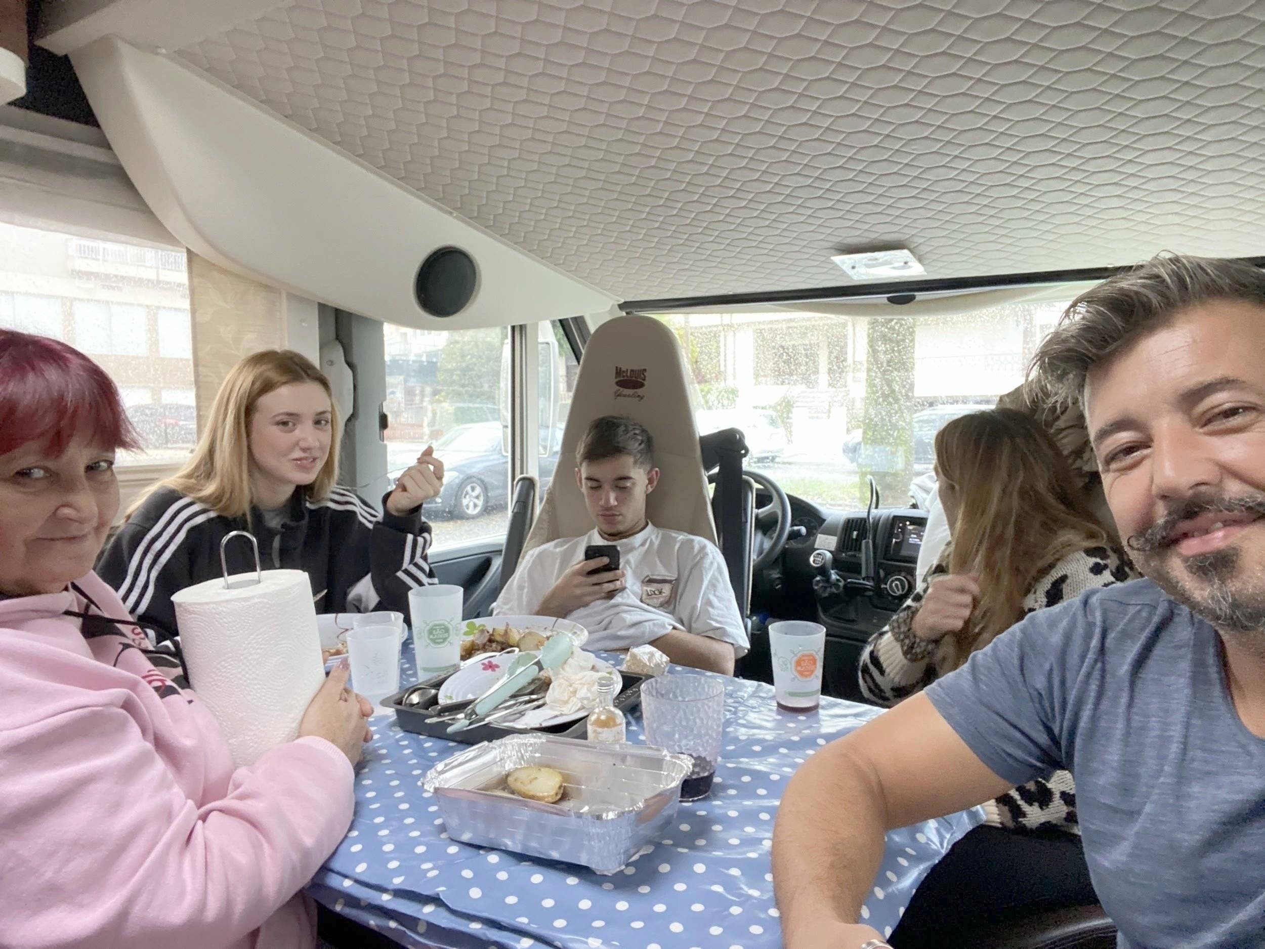 Dinette  - Yescapa