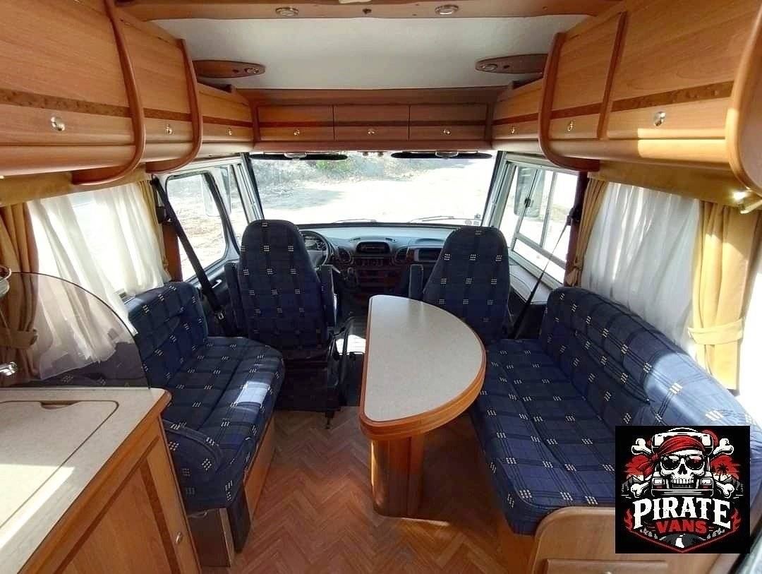 Dinette Mercedes sprinter 2.7l 156ch 316 cdi - Yescapa