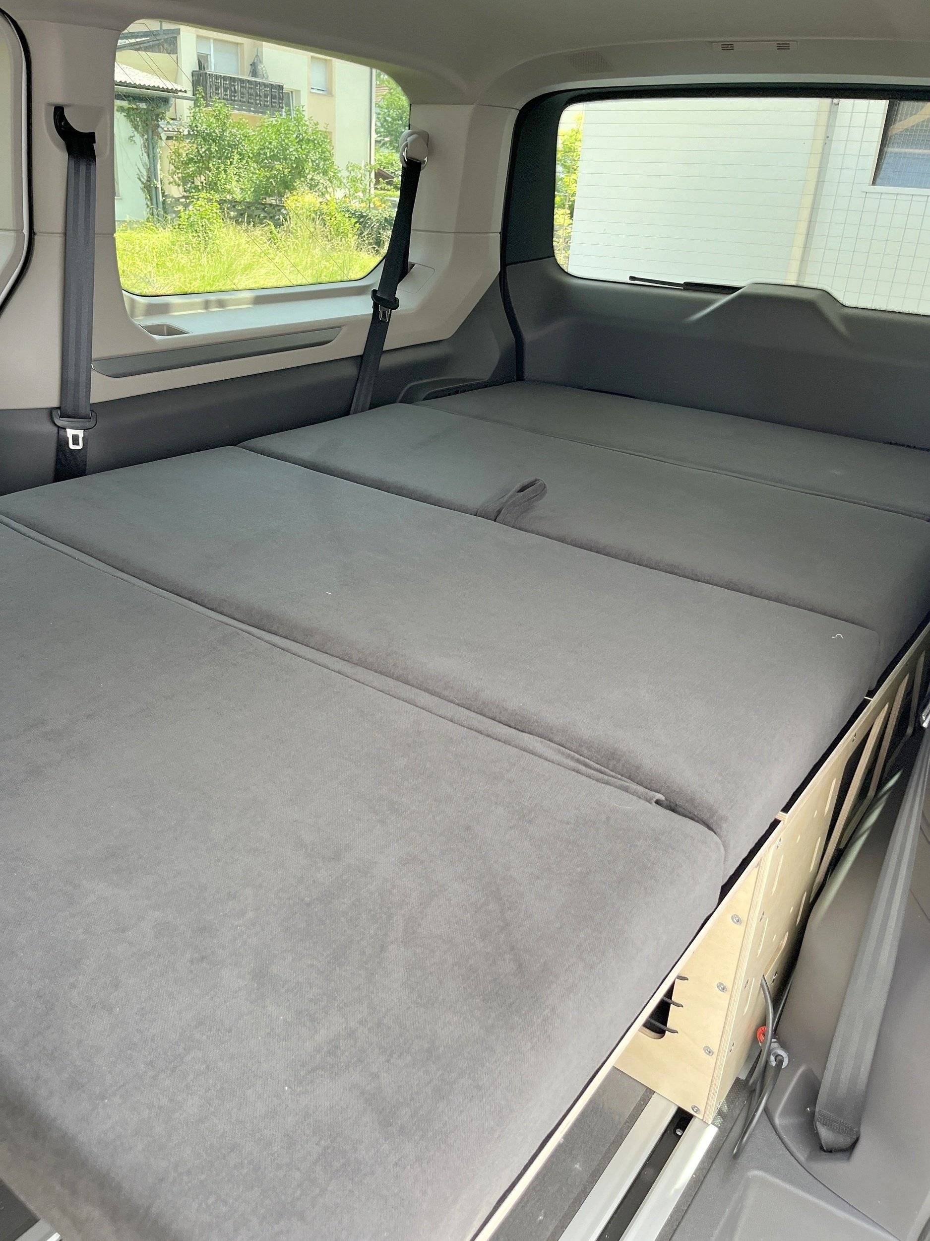 Volkswagen California Camper