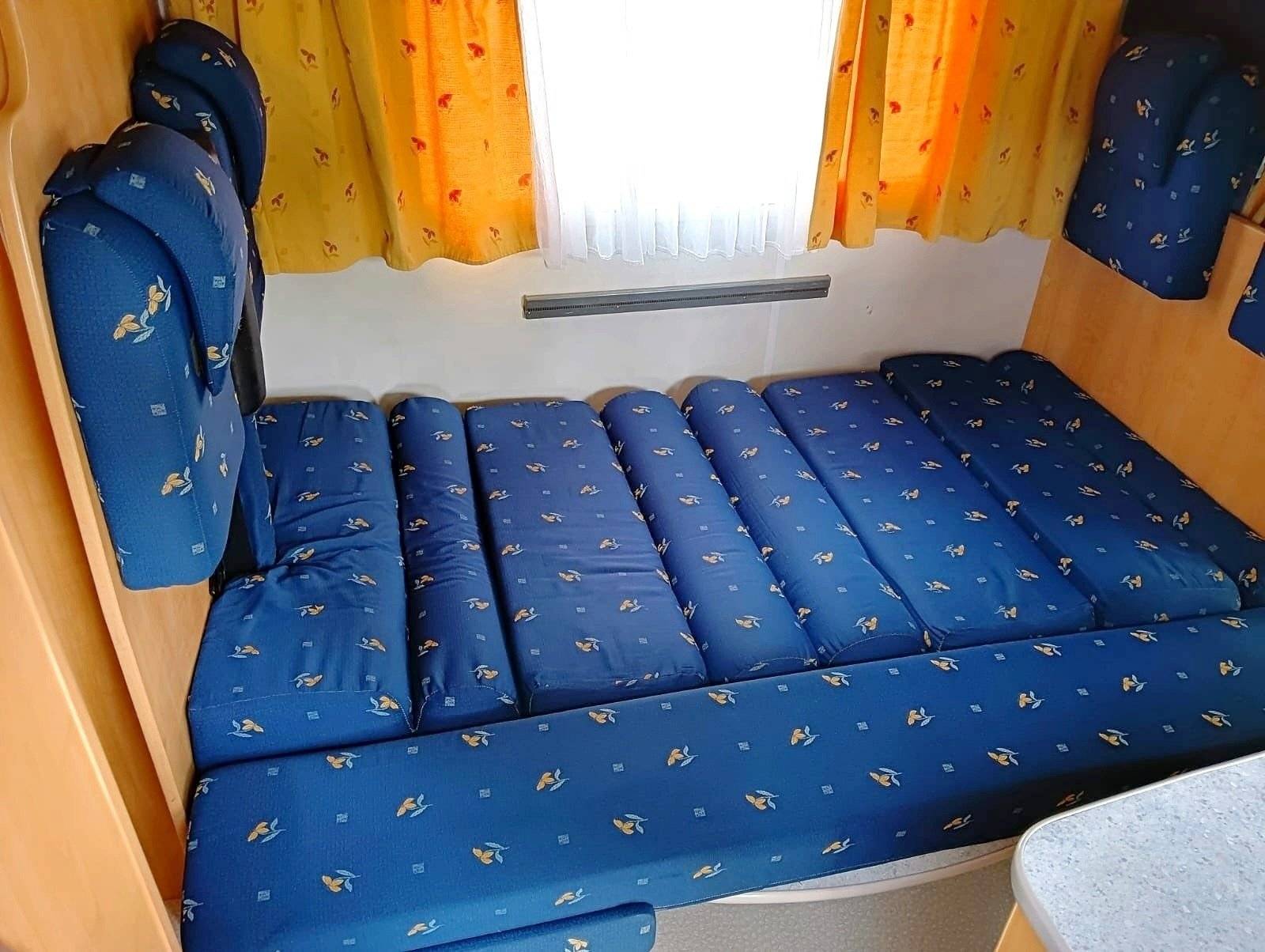 Couchages Ford Transit 125 ch - Yescapa