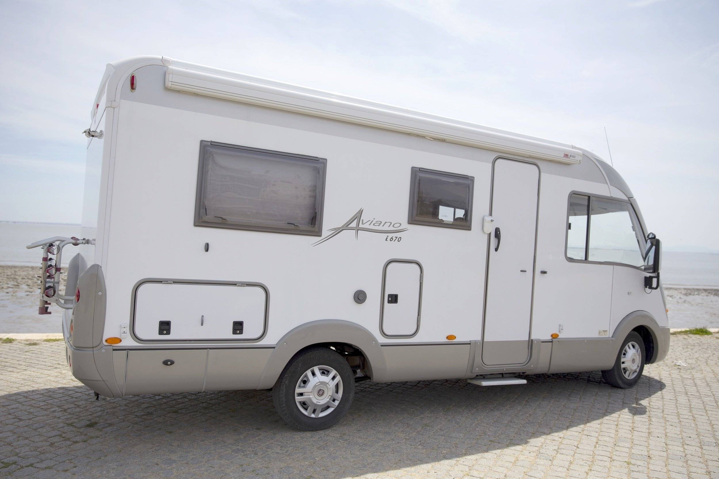 Bürstner Aviano i670