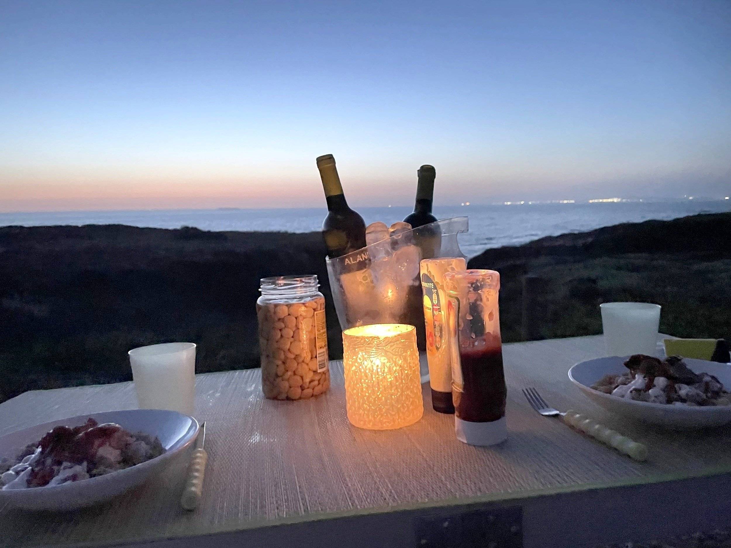 Custo Van Transporter