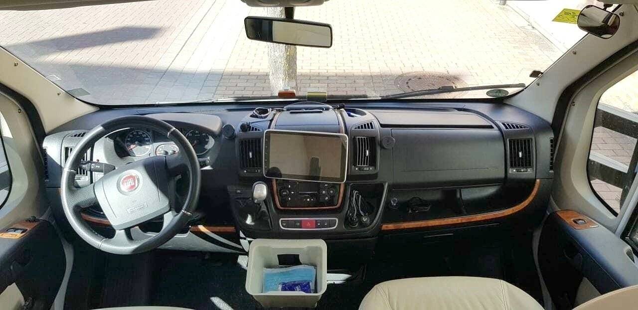 Bürstner Argo 747-2