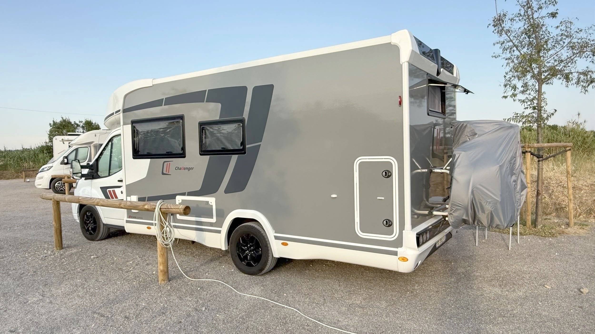 Challenger 380 etape edition
