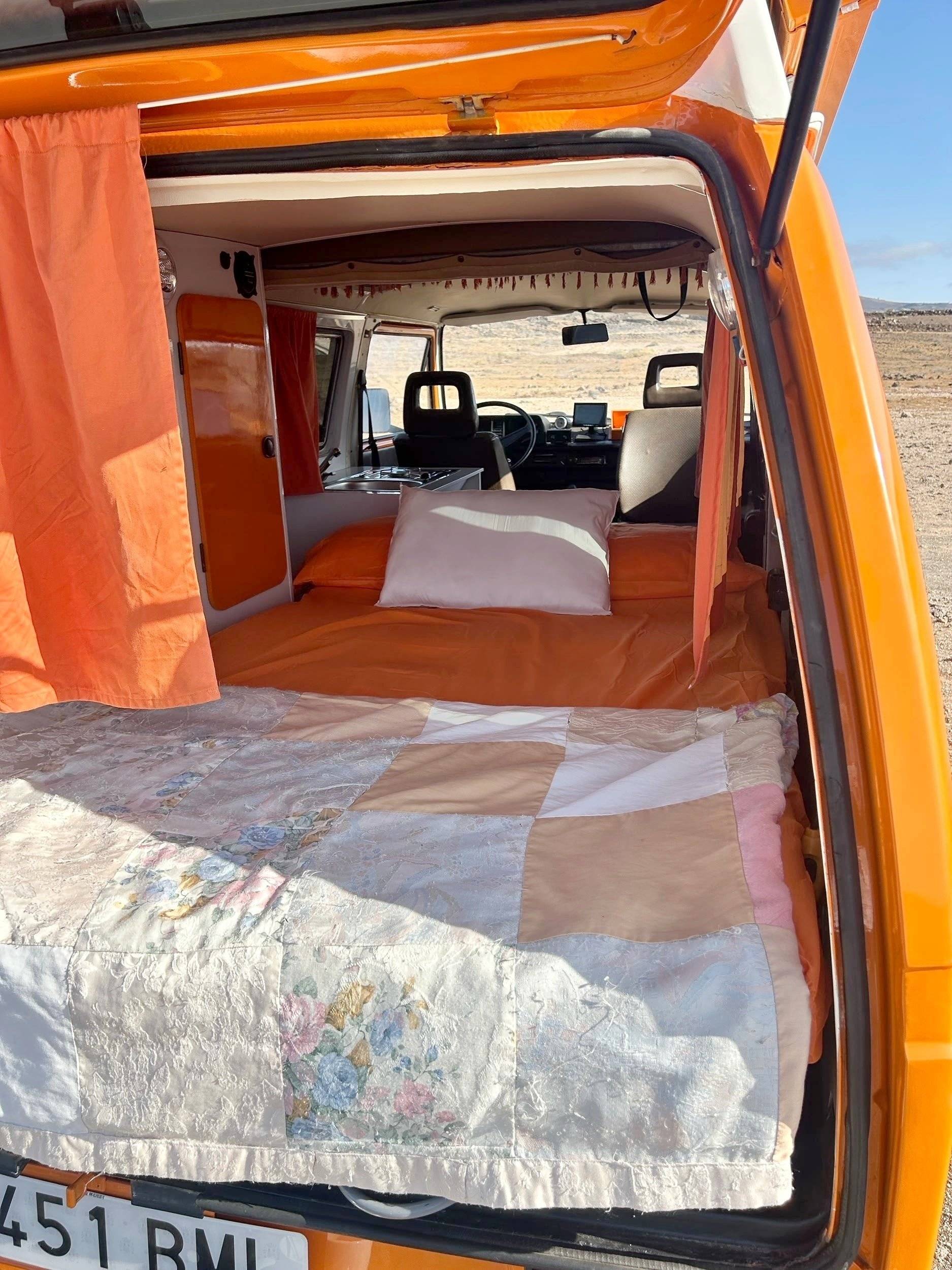 Slaapplaatsen Volkswagen T3 - Yescapa
