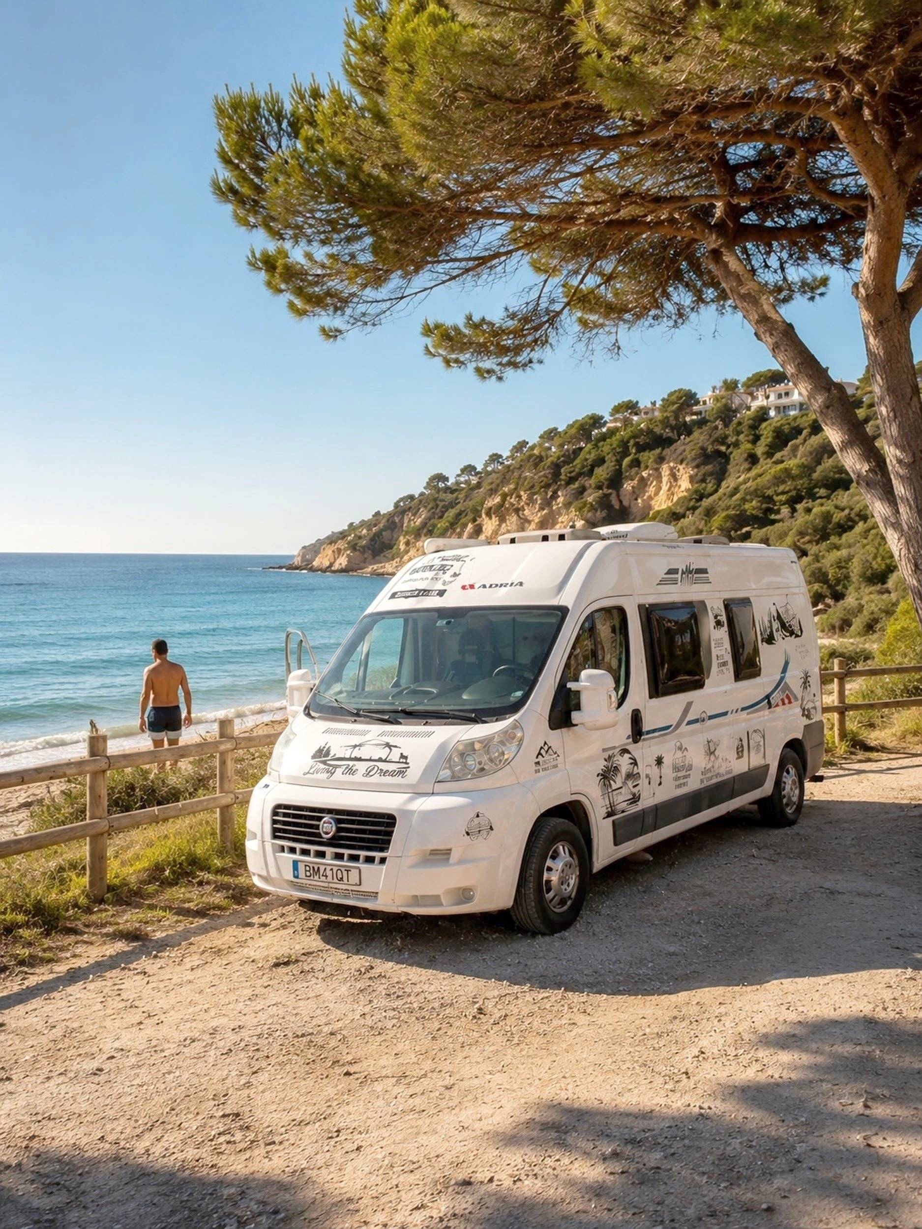 Front view from 3/4 Fiat - Yescapa