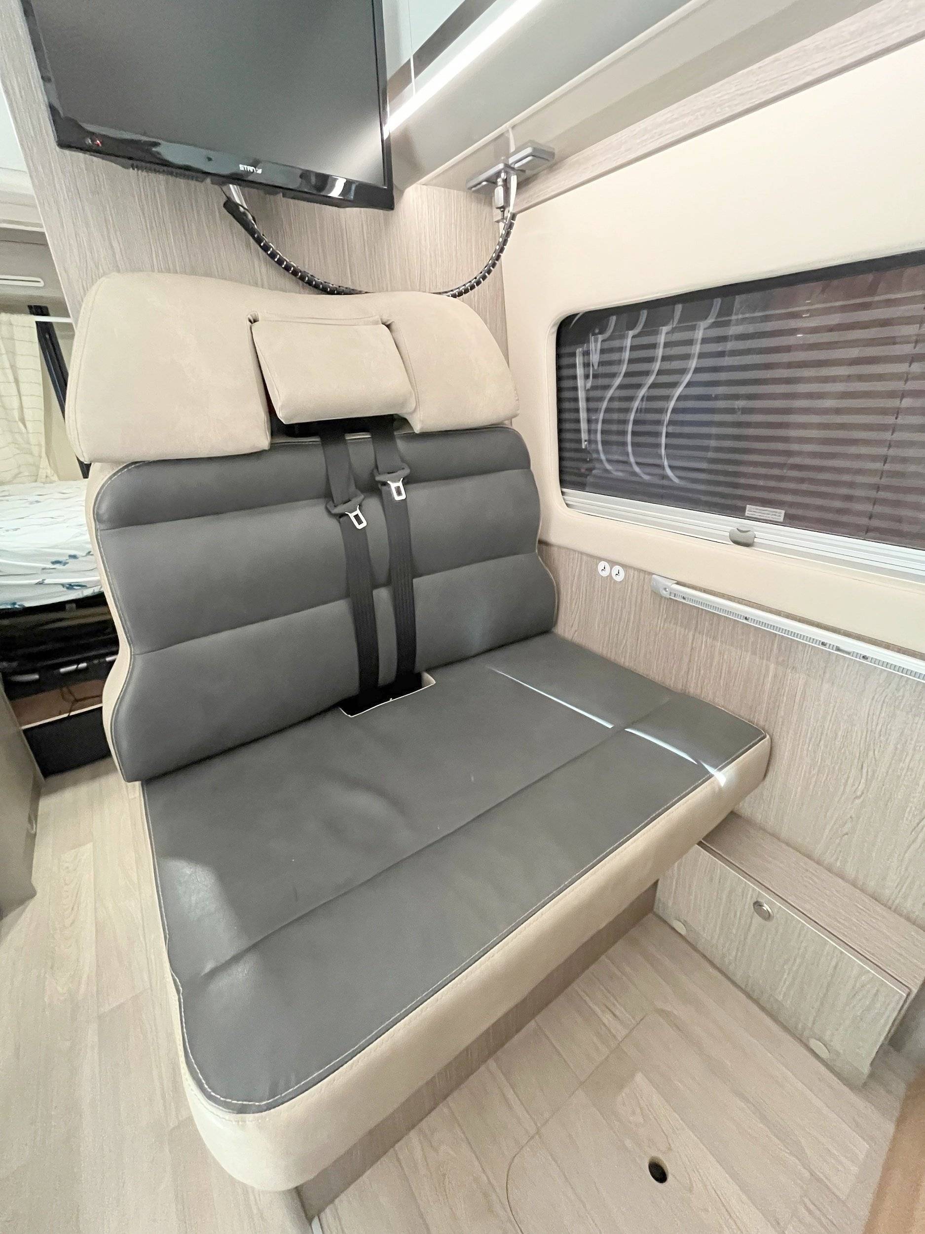 Challenger Challenger  v114max anniversary