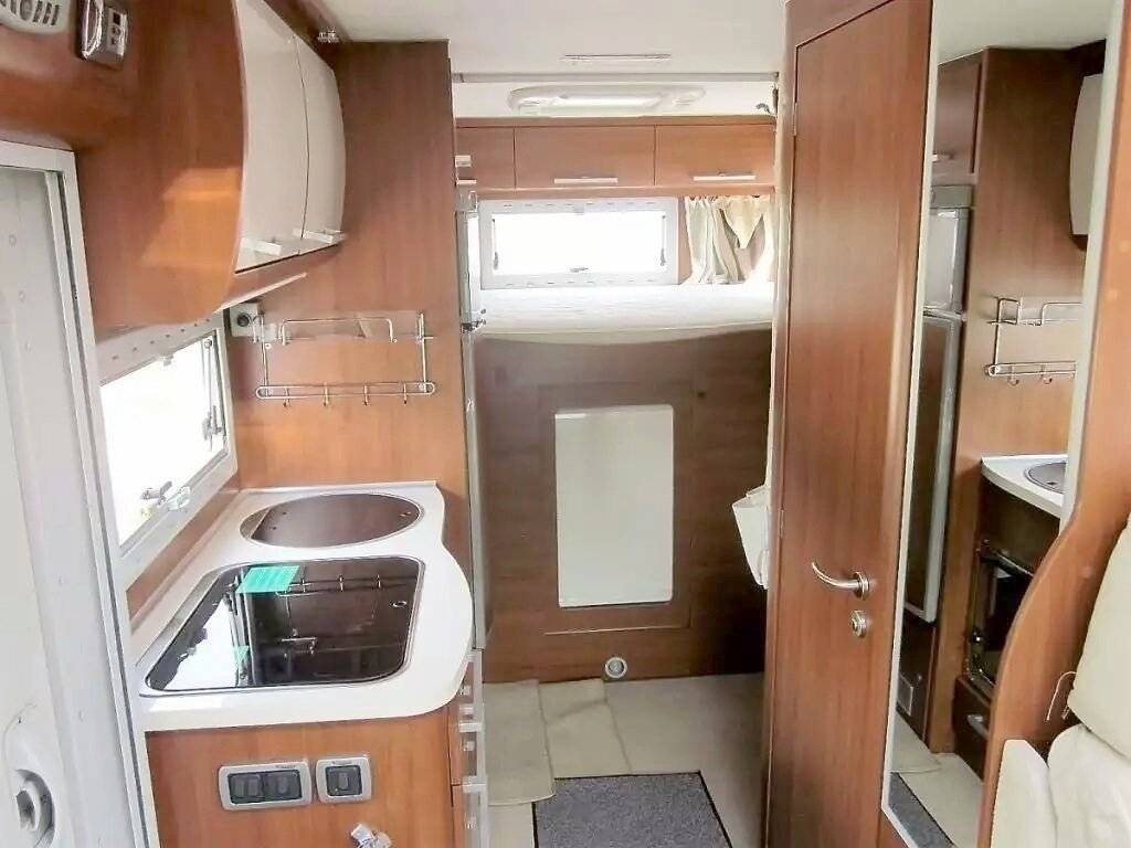 Couchages Fiat Ducato 3,0 l Multijet 160 ch. - Yescapa