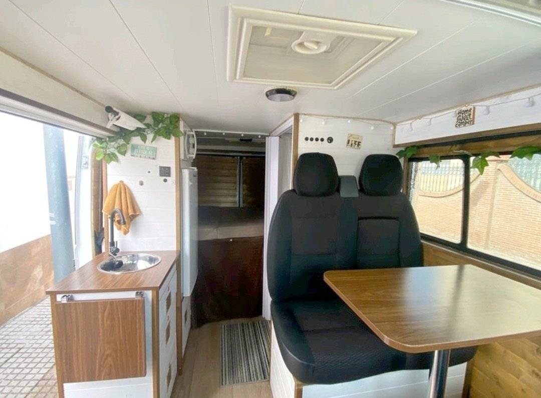 Adria Citroën jumper