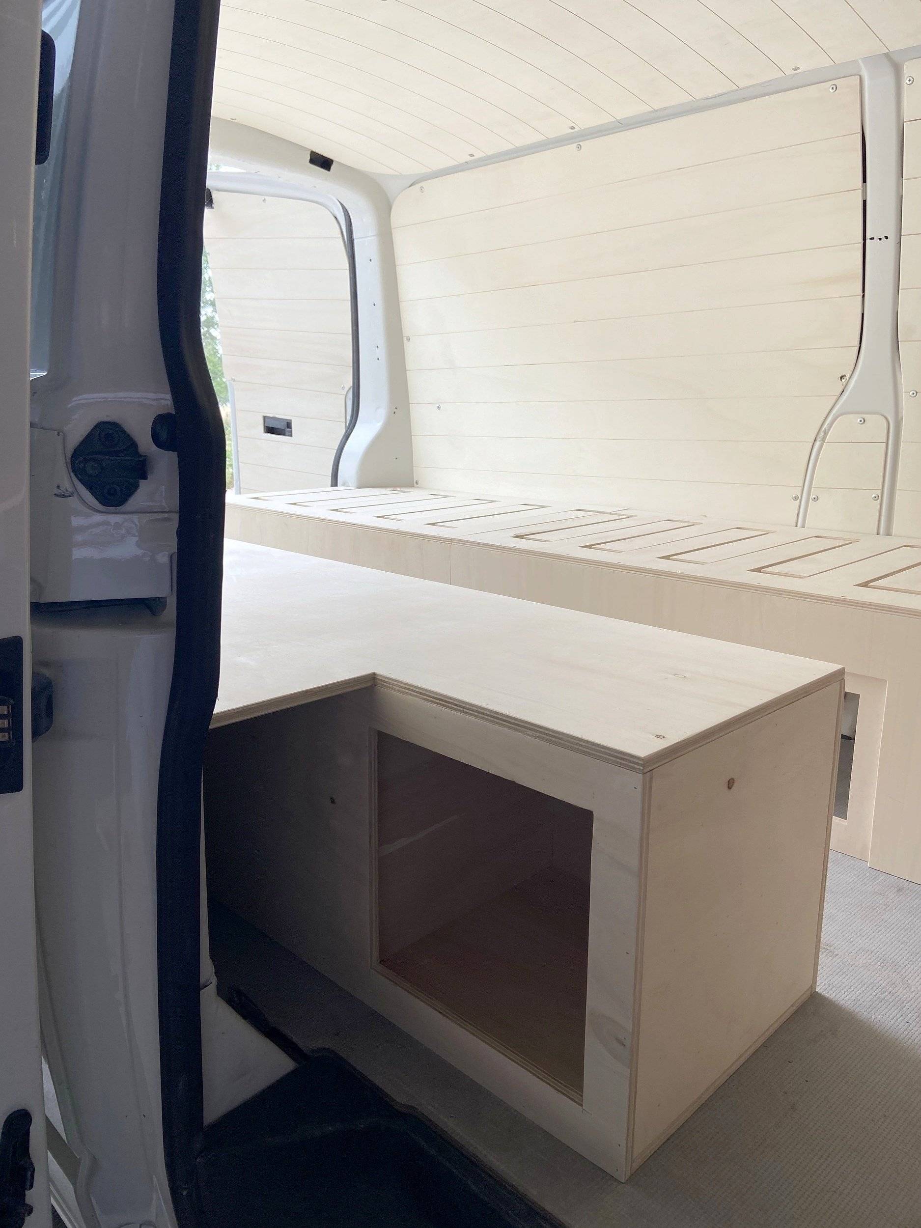 Volkswagen T5 2 l 102 ch