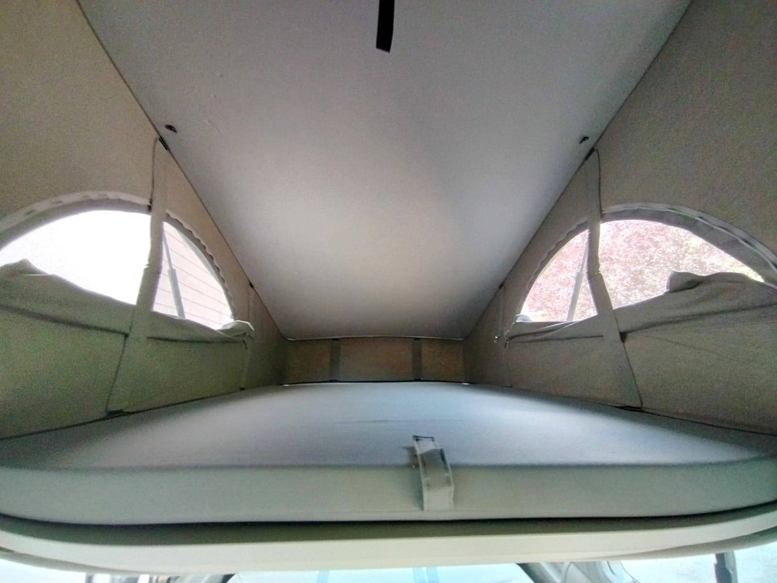 Volkswagen California Beach