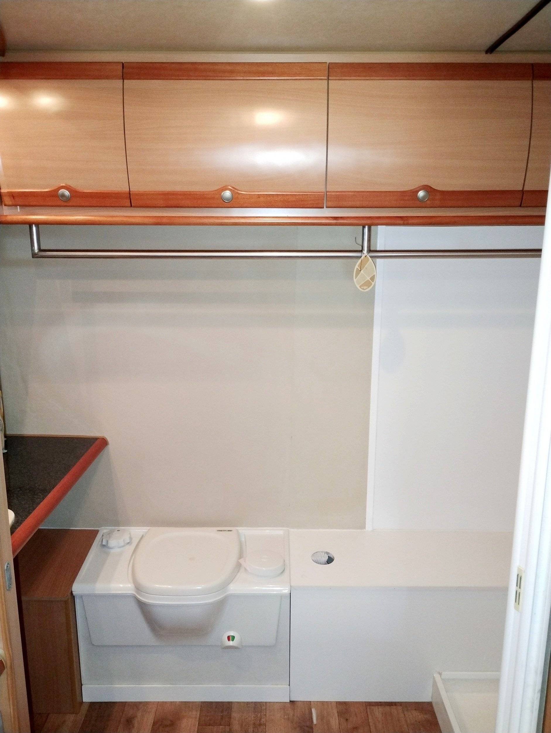 Avin Douro  Avin Douro 