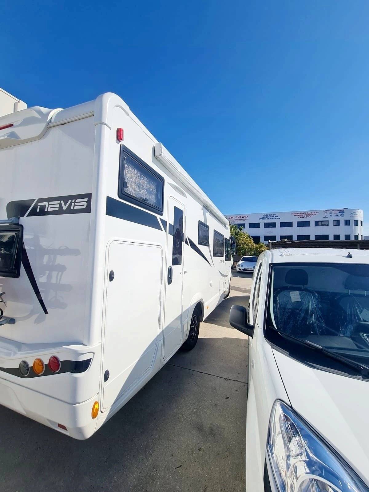 Coin cuisine Fiat Fiat 2.3 Multijet 140 PS - Yescapa