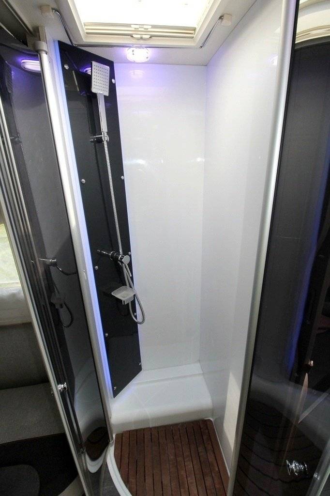 Chausson Chausson 716