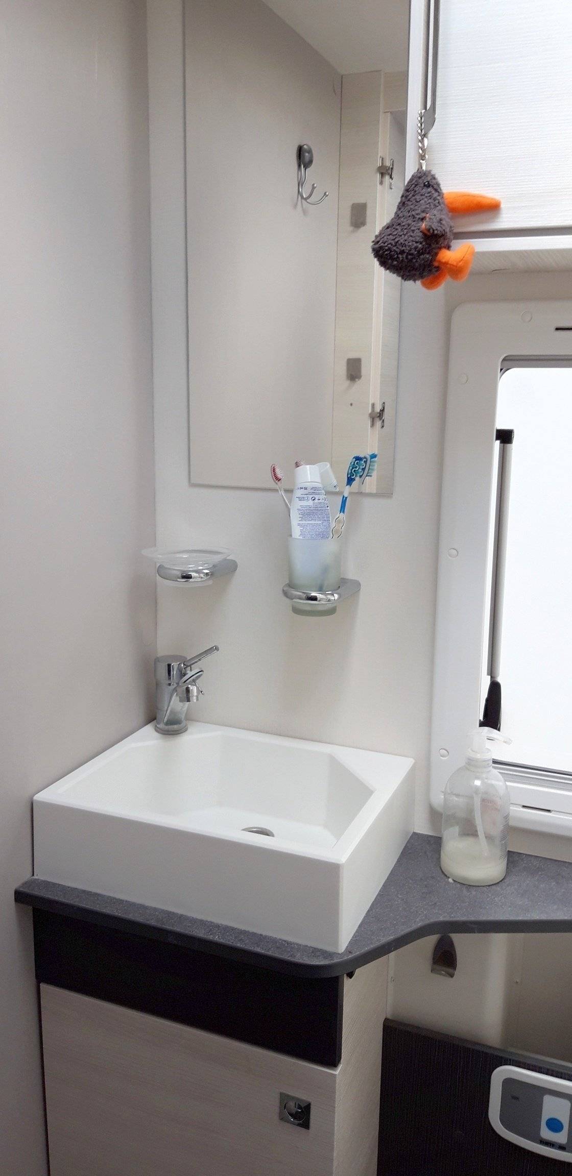 Challenger Quartz 380