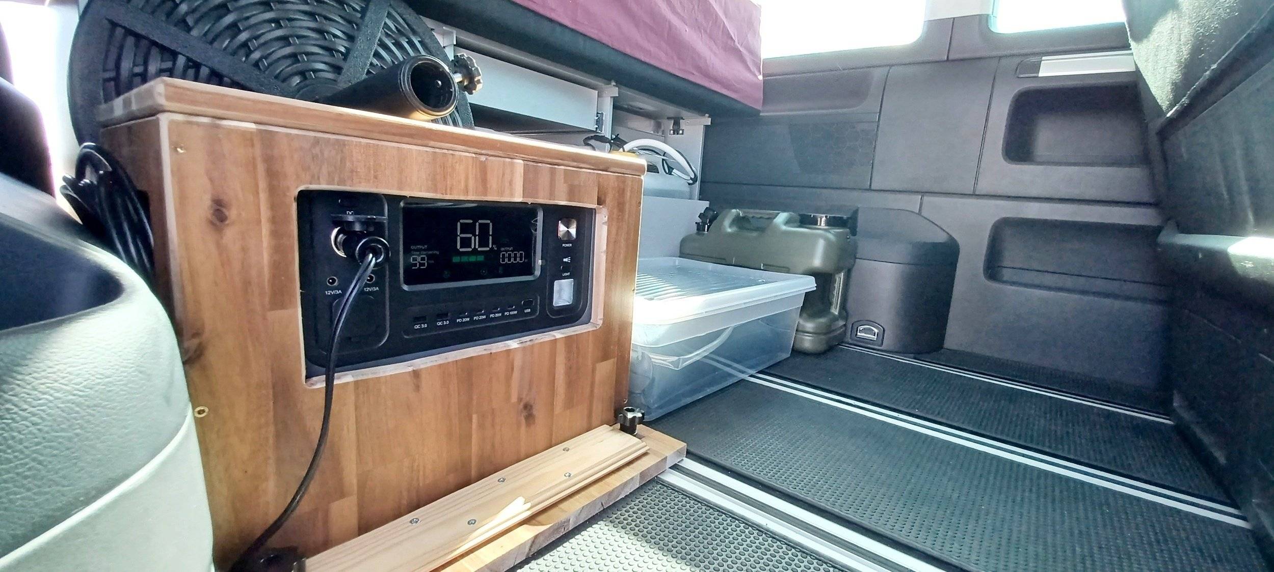 Van California Beach T6