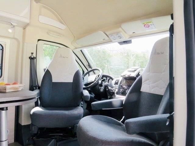 Bürstner Campeo Black Forest