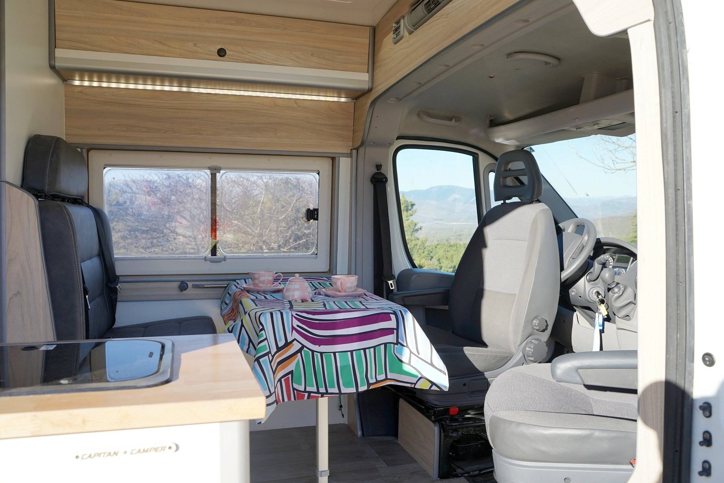 PEUGOT capitan Camper