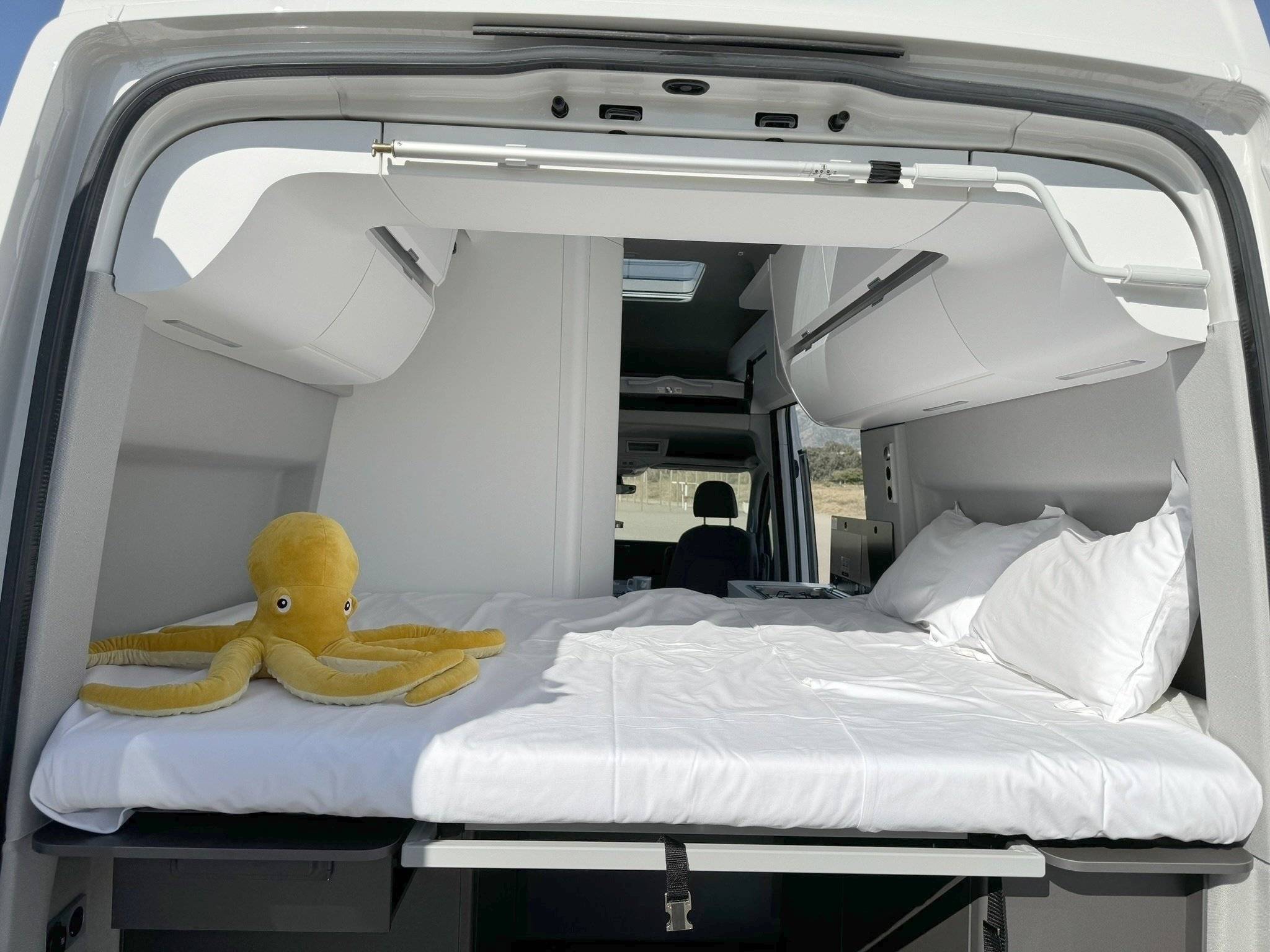 VOLKSWAGEN GRAND CALIFORNIA 600