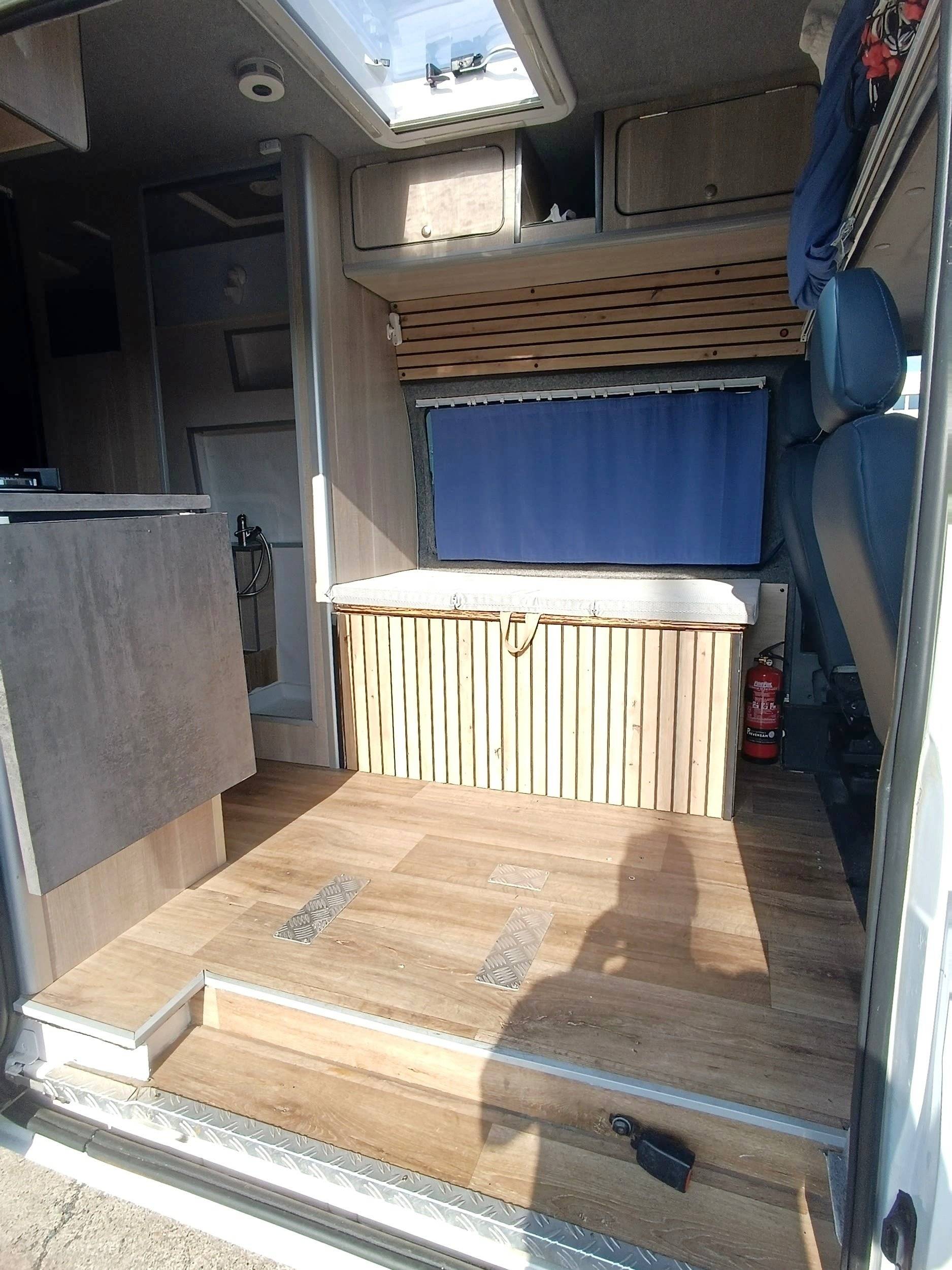 Essecke Ford Transit 2,4 l 140 ch - Yescapa