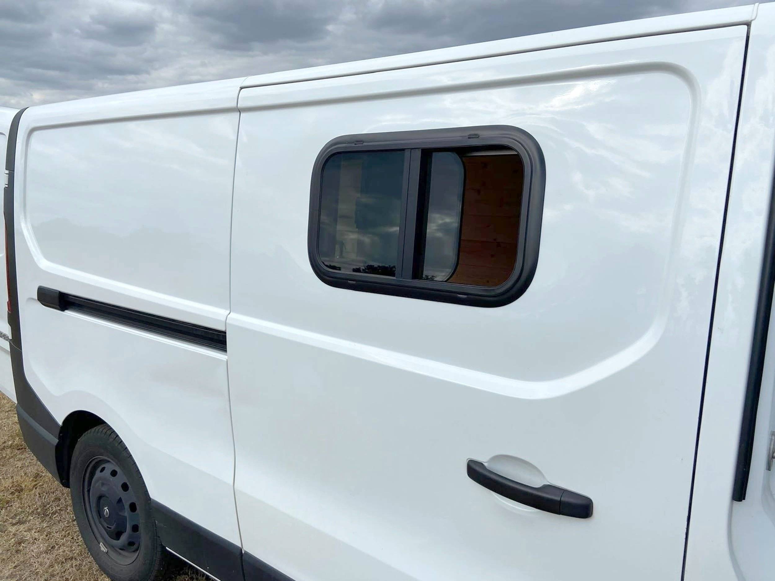 Opel Vivaro 1,6 l 120 ch