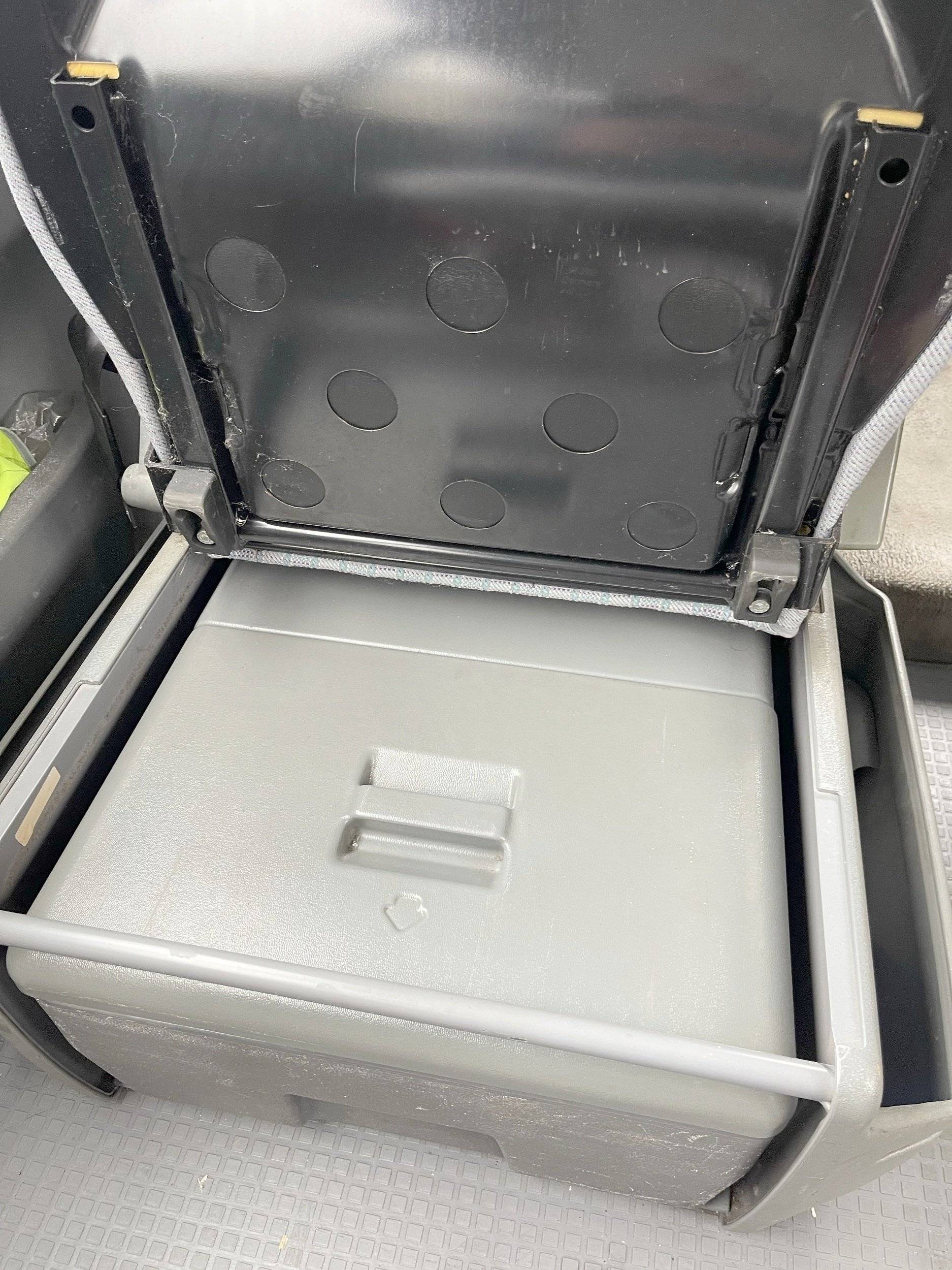 Volkswagen Transporter T4 2.4D