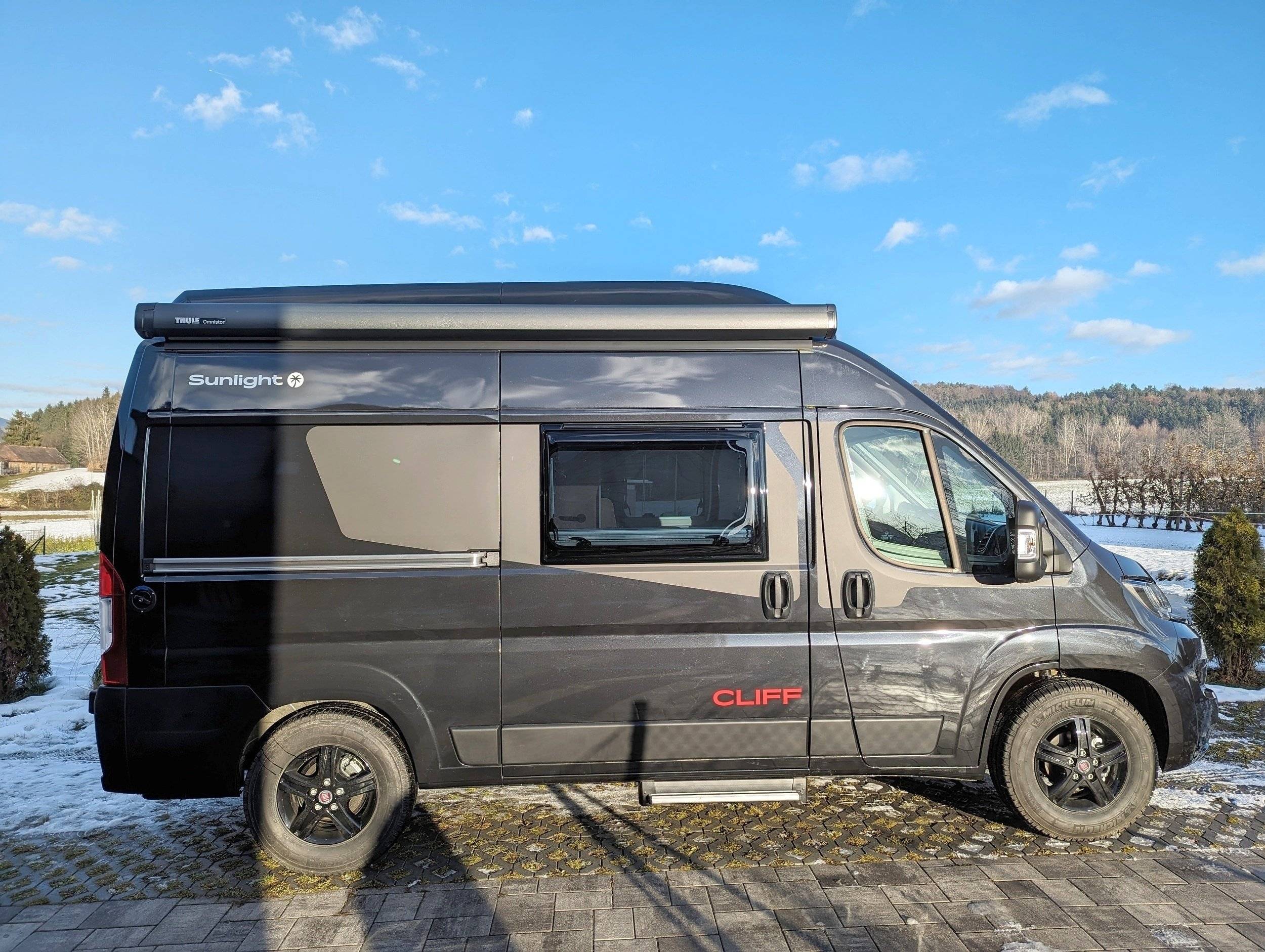 Sunlight Cliff Adventure RT 540