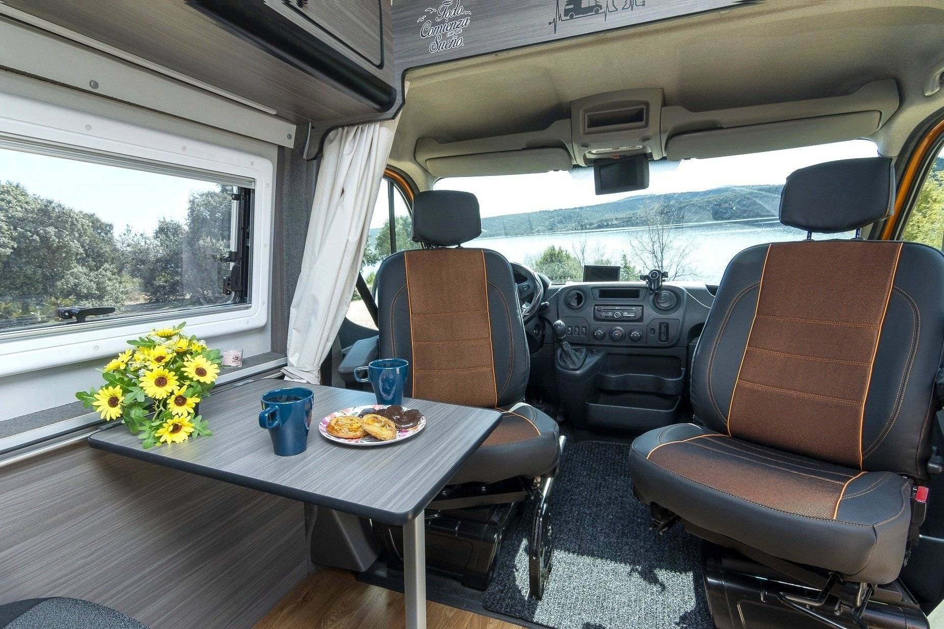 Comedor Renault - Yescapa