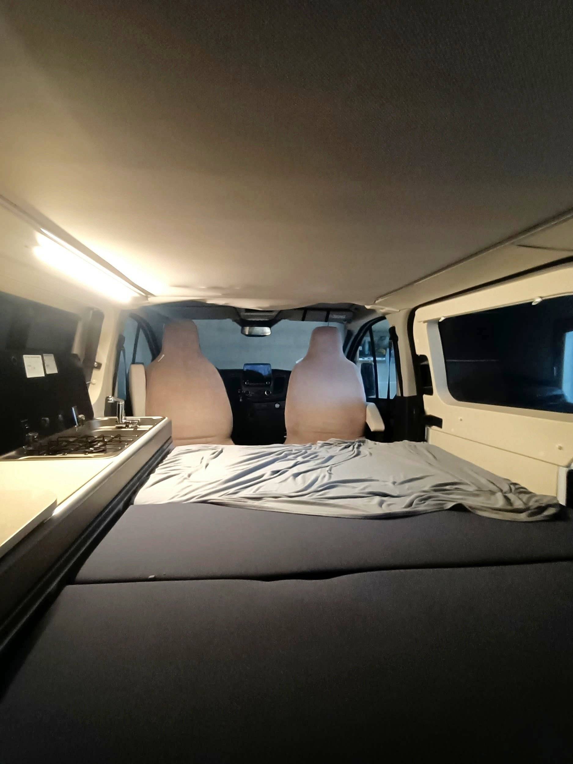 Slaapplaatsen Ford ford transit - Yescapa