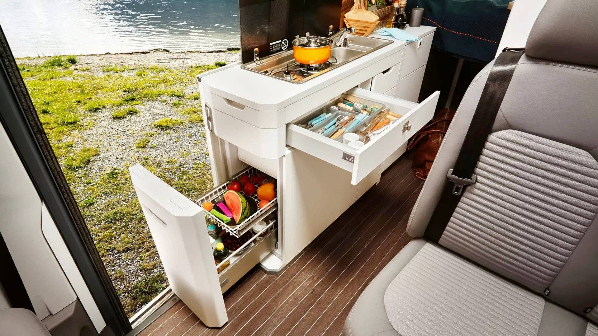 Andere Eu California Grand 4 Auto Base Eu California Grand 4 Auto Base - Yescapa