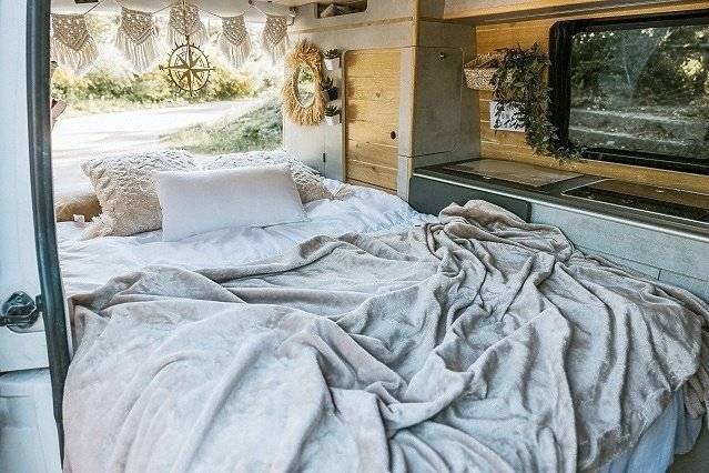 Volkswagen VOLKSWAGEN TRANSPORTER T5 2.0