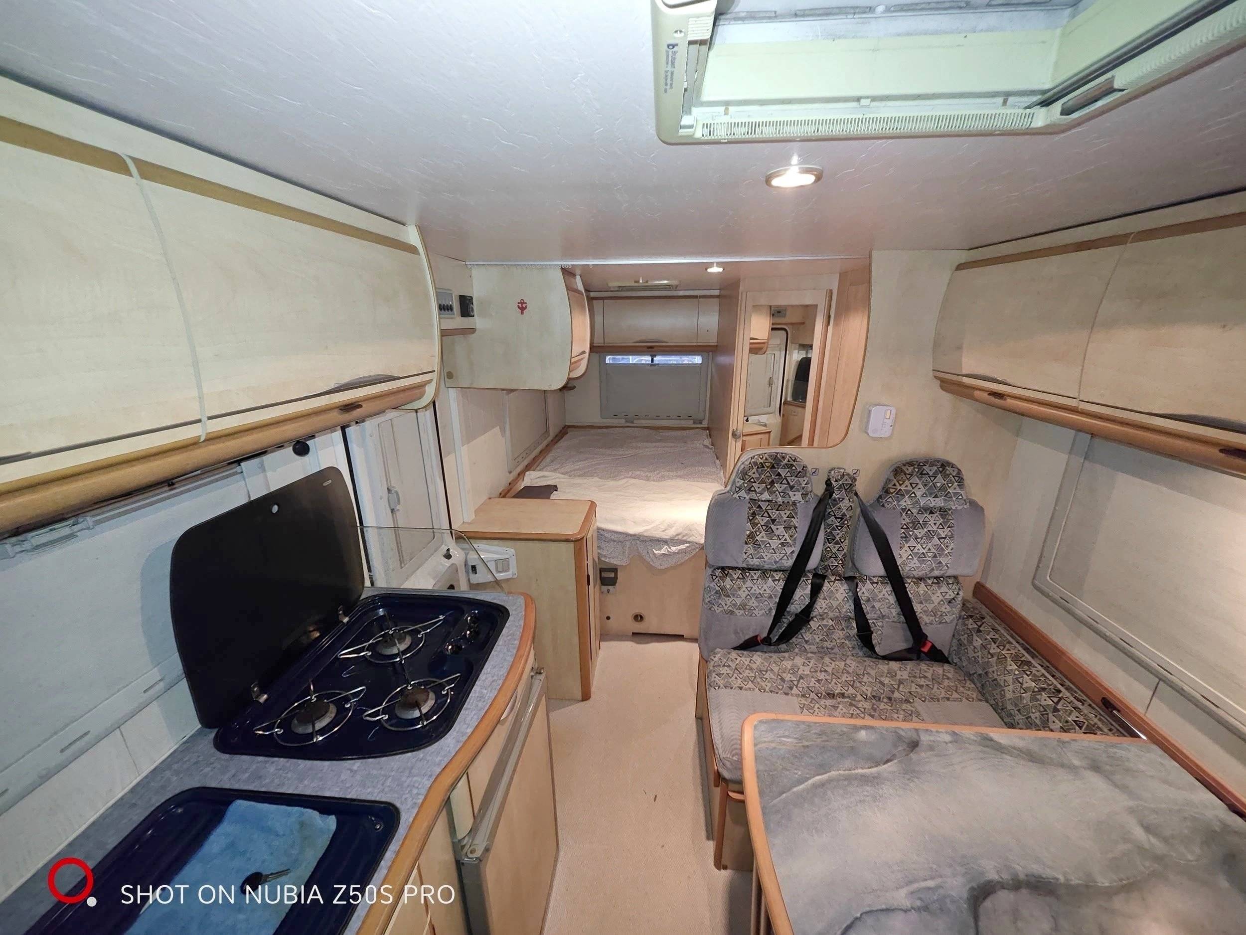 Slaapplaatsen Fiat Autostar auros 41 - Yescapa