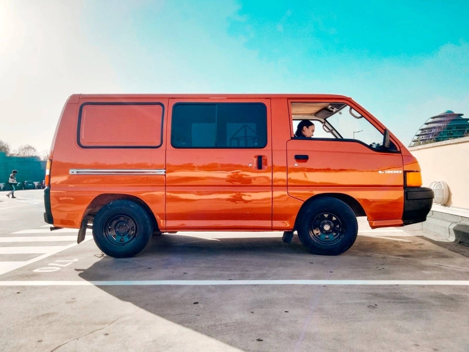 Mitsubishi l300 hot sale camper conversion