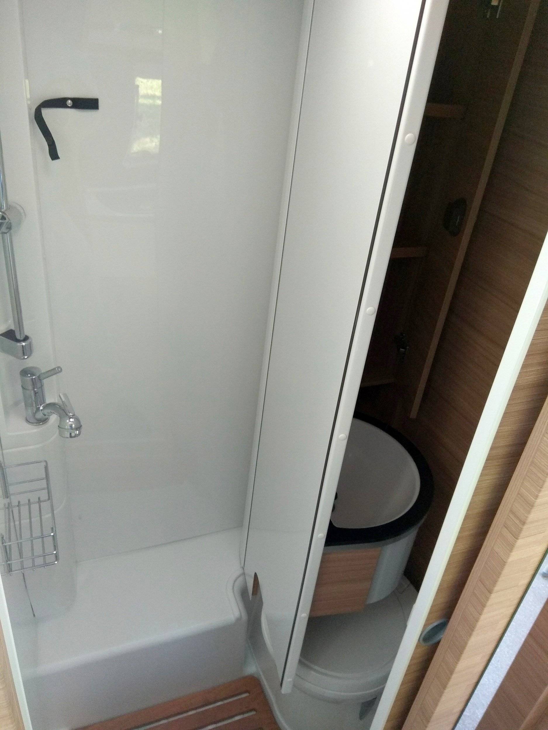 Dethleffs Globebis I1