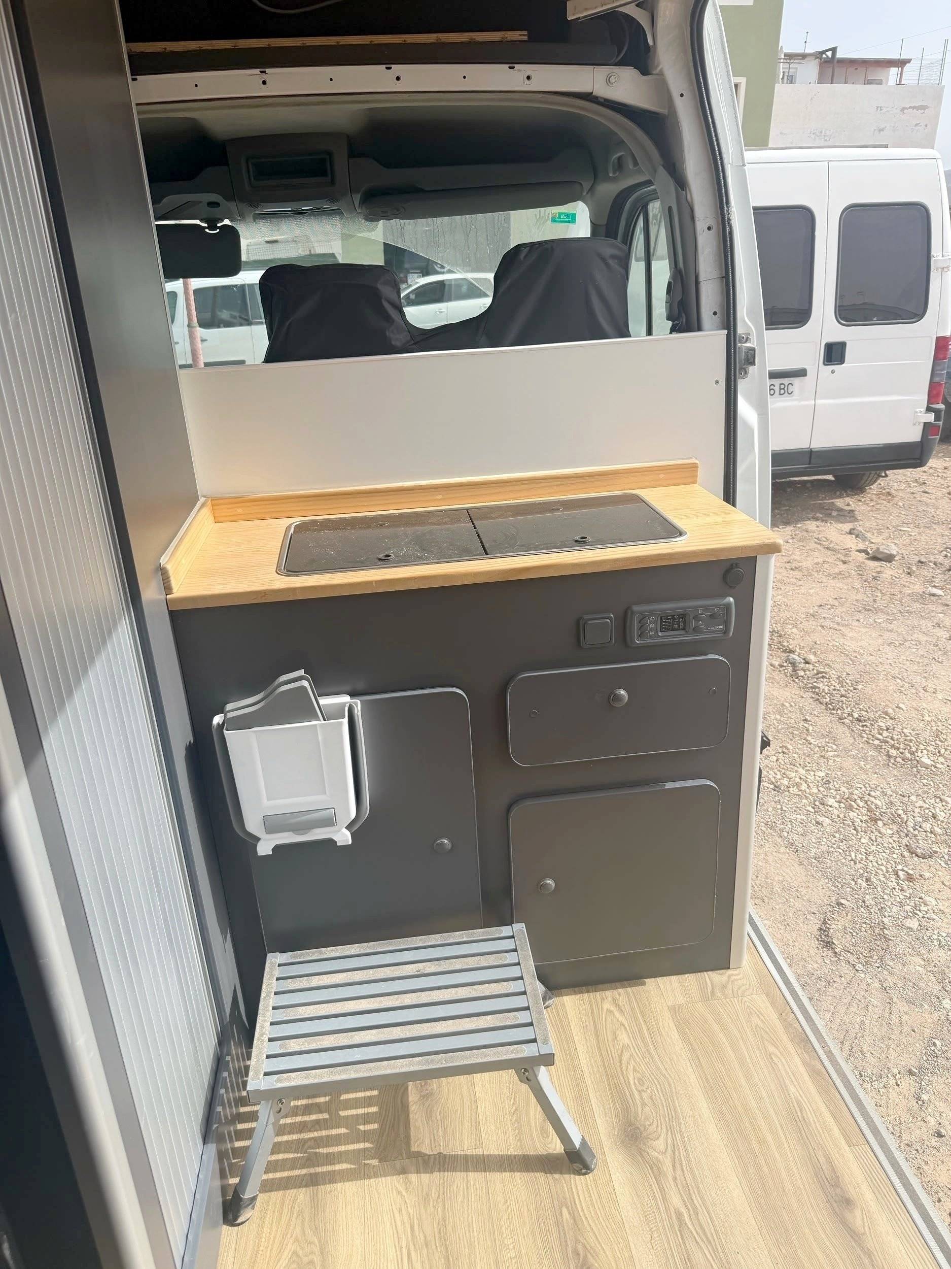Cocina Opel Movano - Yescapa