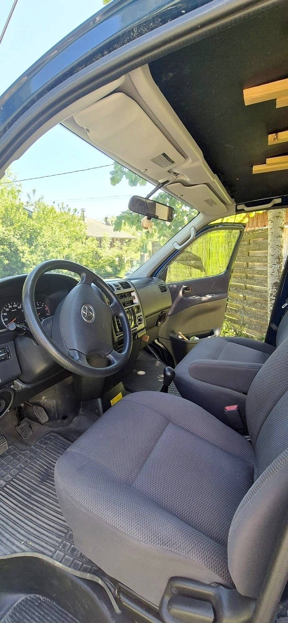 Fait maison TOYOTA HIACE