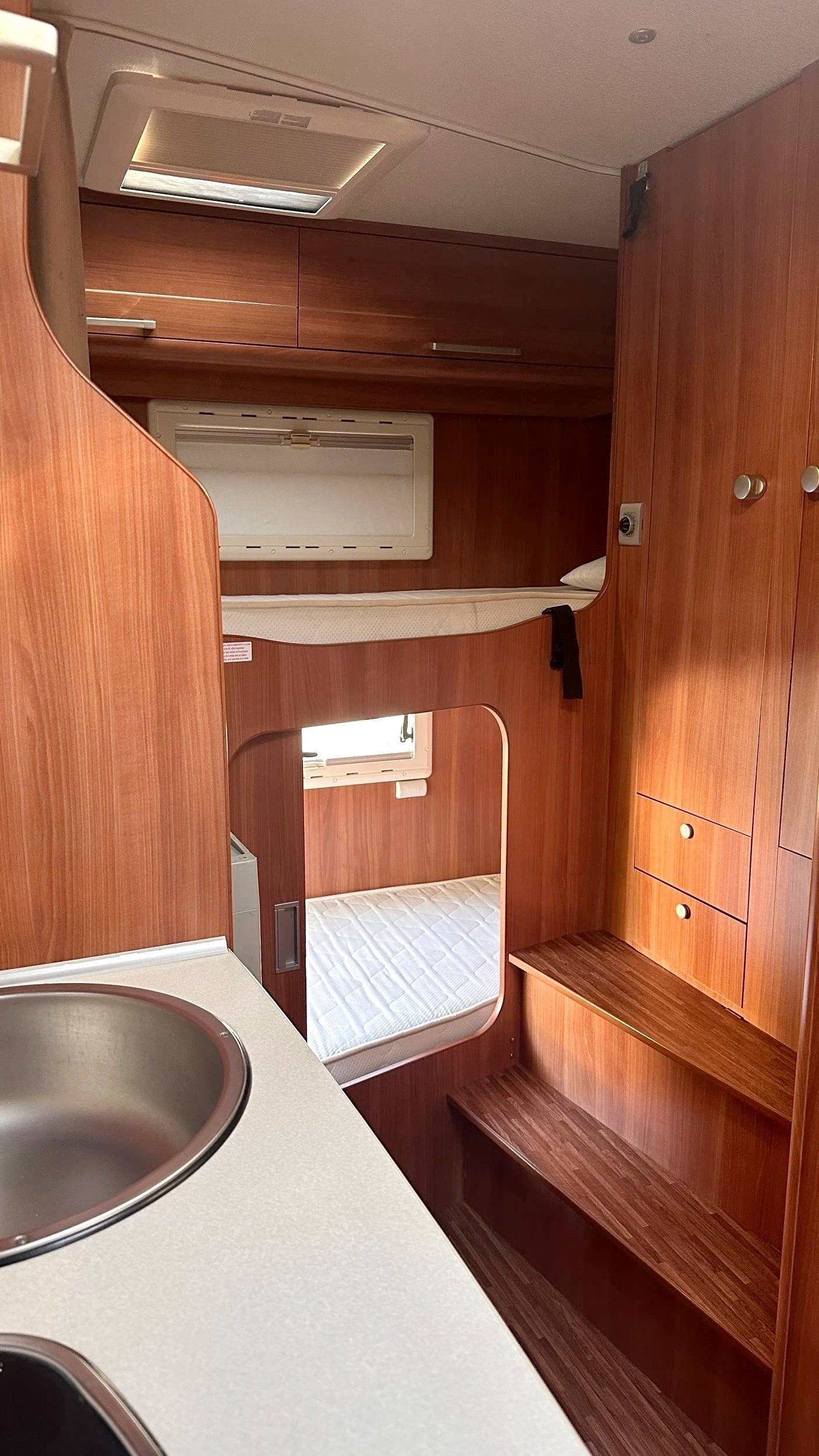 Dormidas Fiat Ducato 3,0 l Multijet 160 ch. - Yescapa