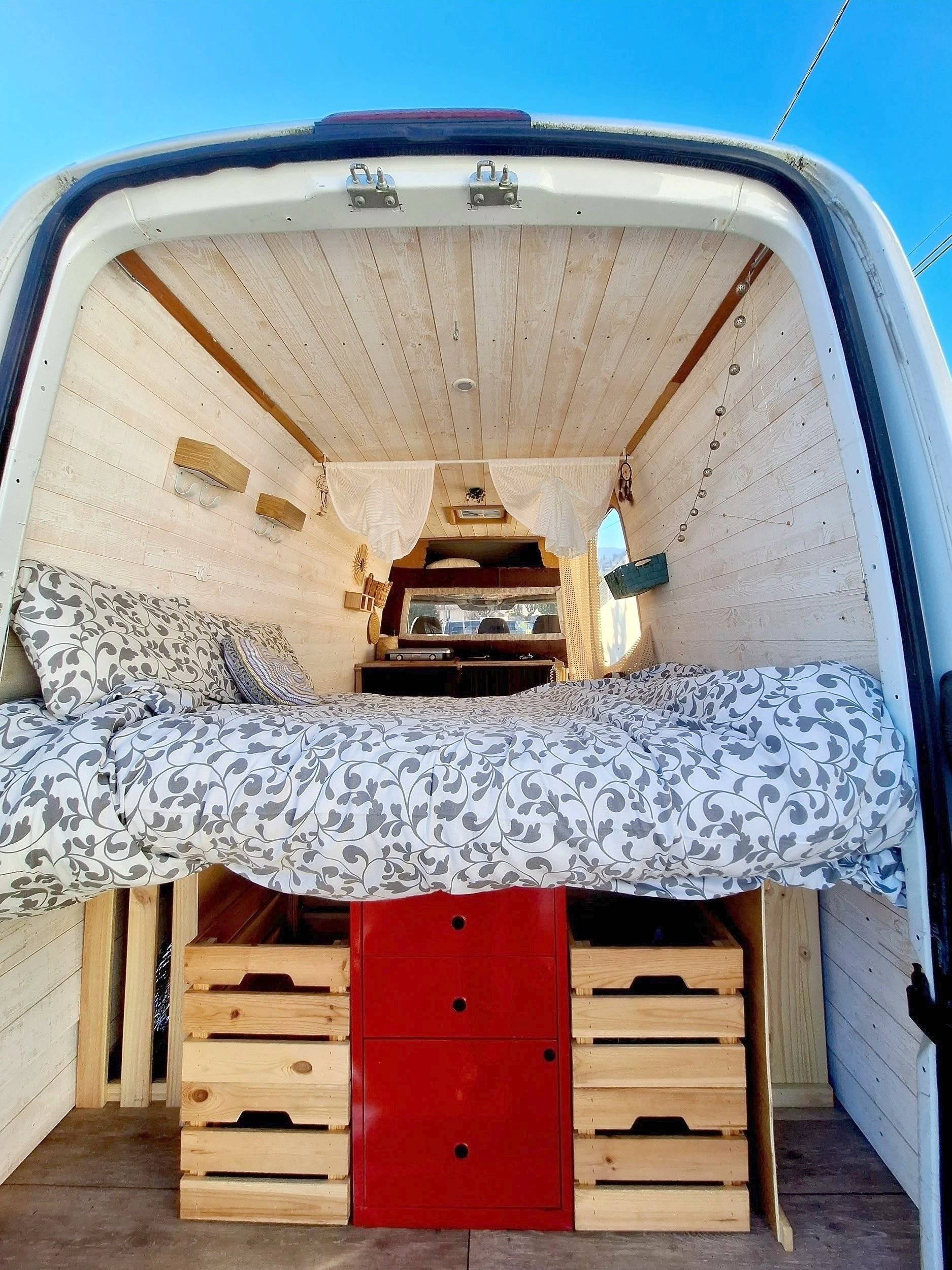 Letti Mercedes Sprinter 2,1 l 115 ch - Yescapa