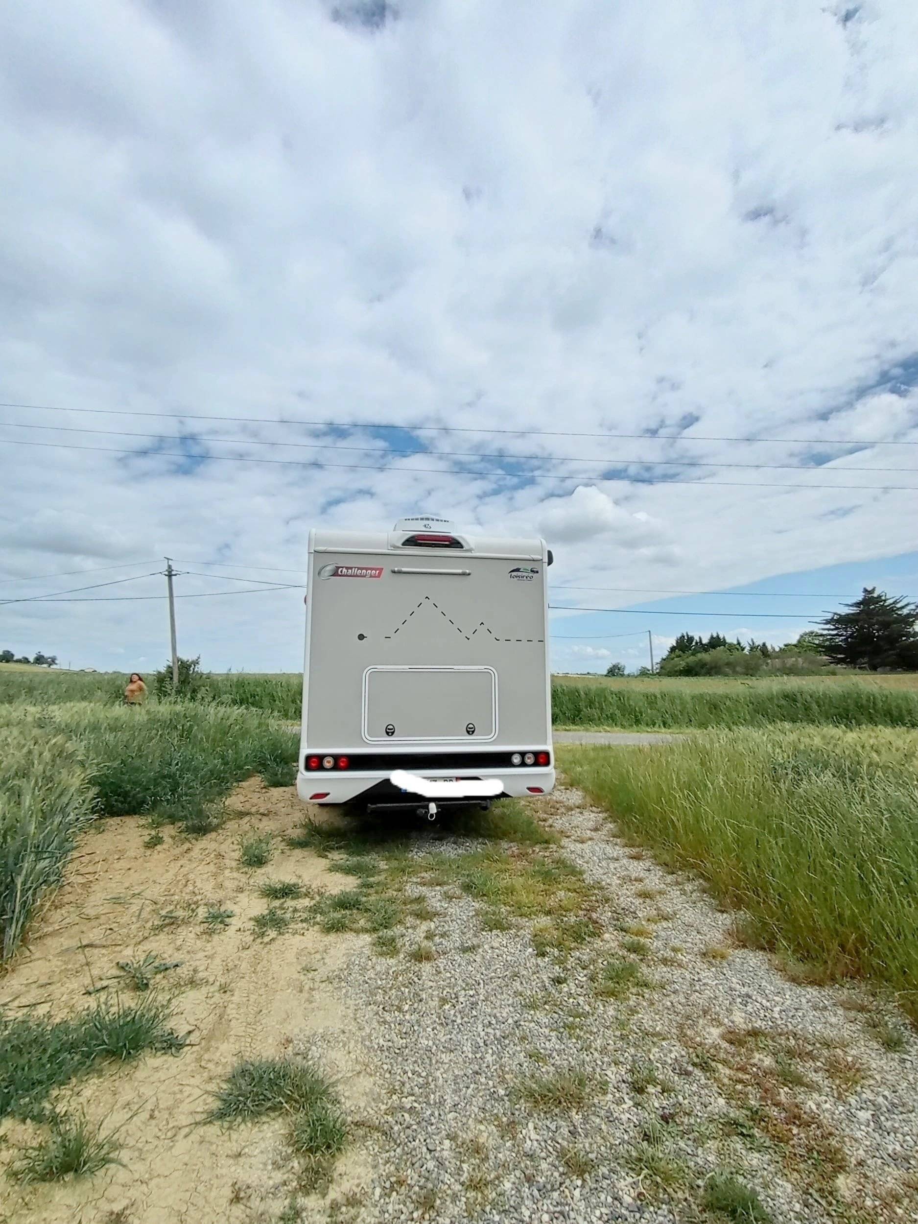 Challenger 328 VIP graphite