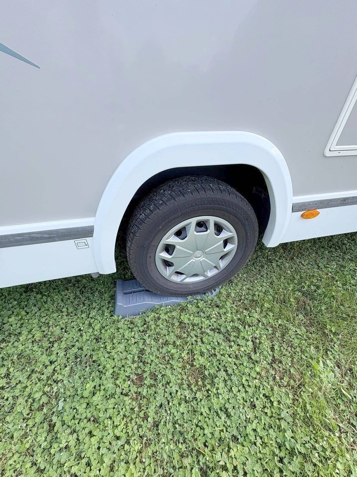 Chausson 758 EB TITANIUM