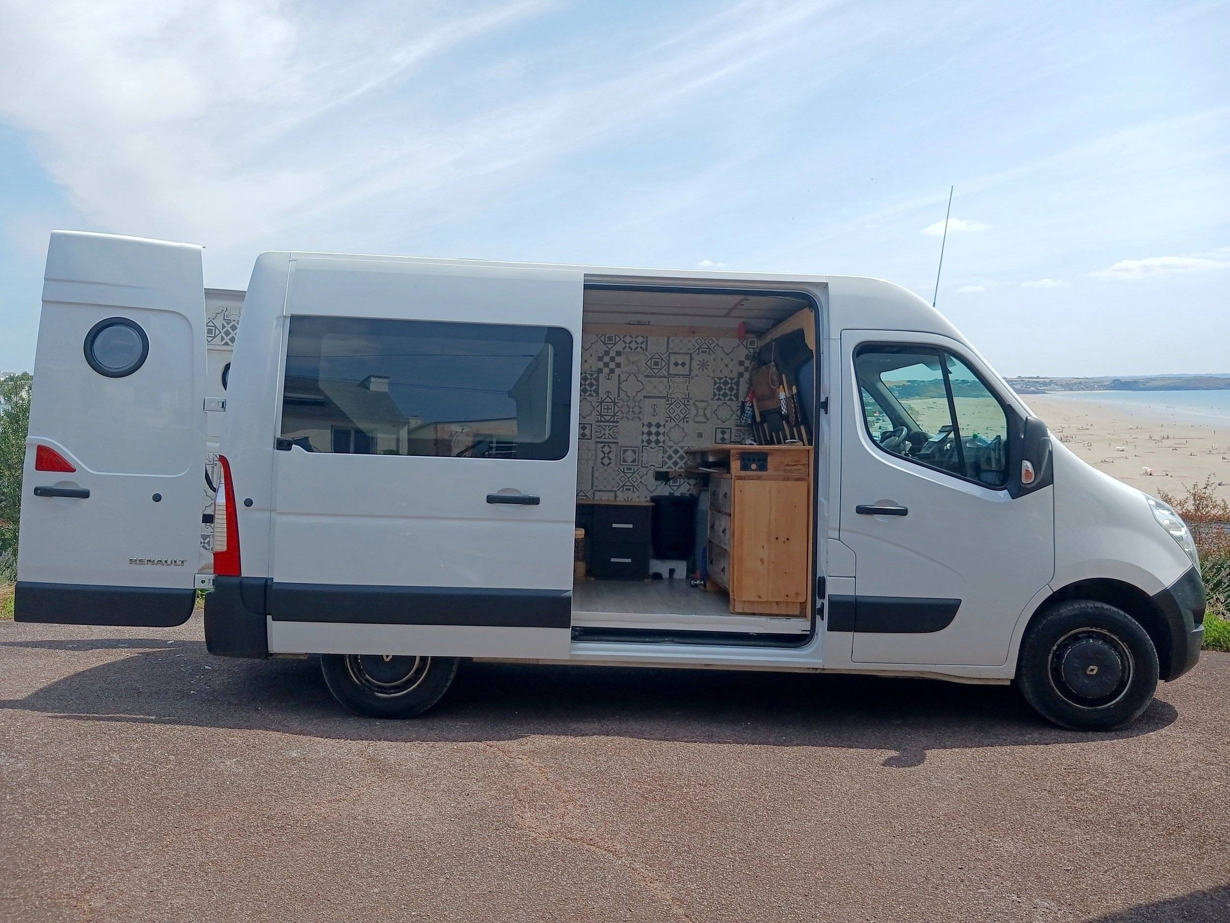 Renault 2,3 l 125 ch