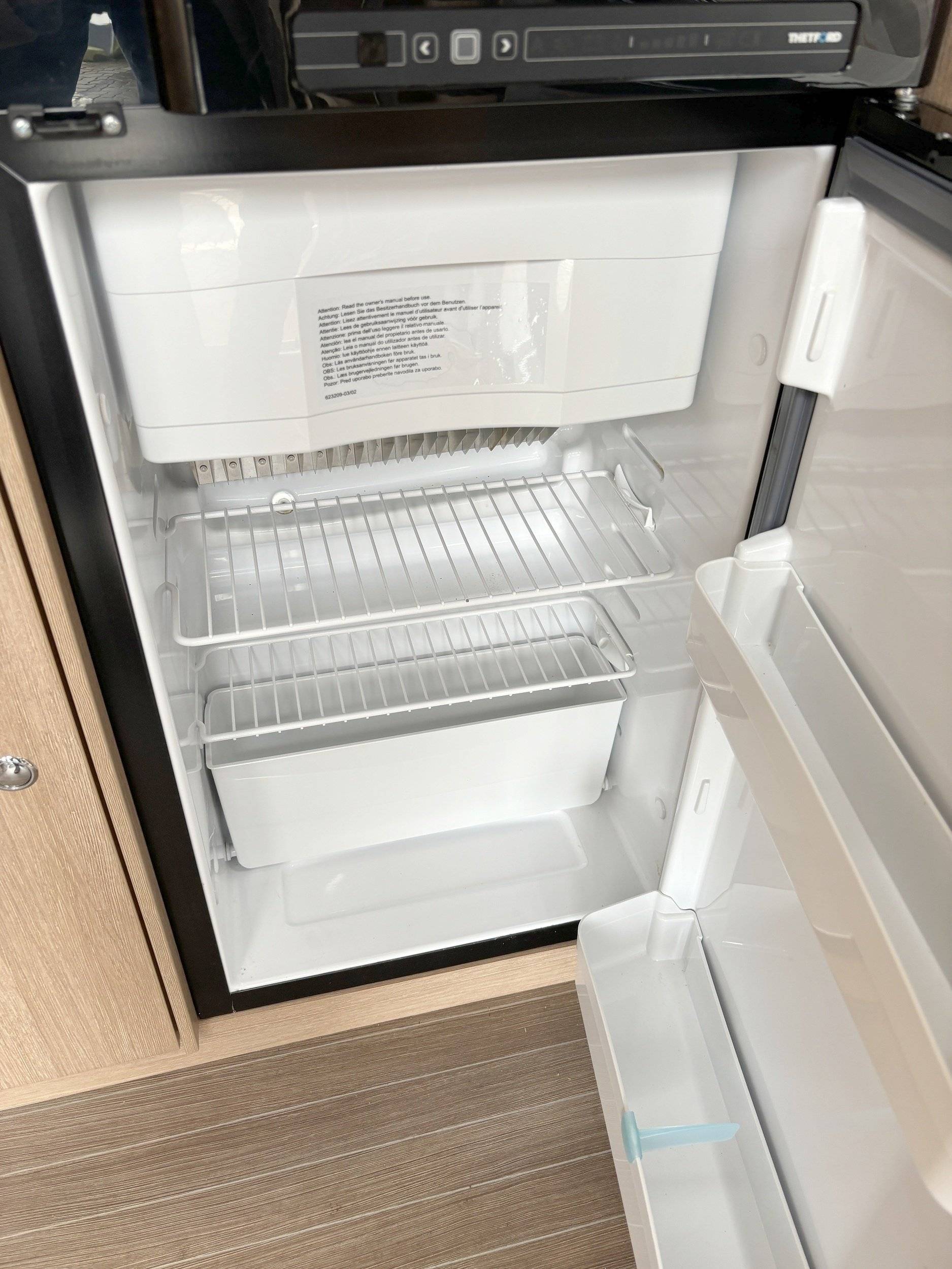 Carado Sunlight Wohnwagen Wolf-12