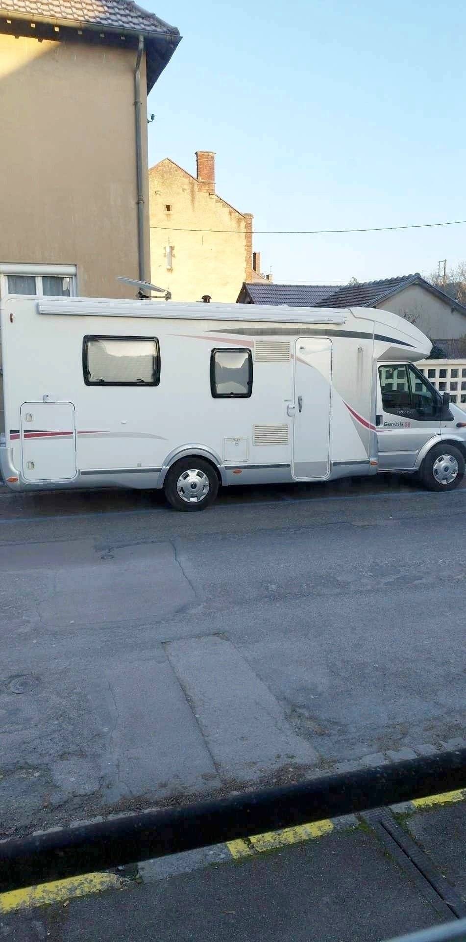 Ford Transit 2,2 l 140 ch