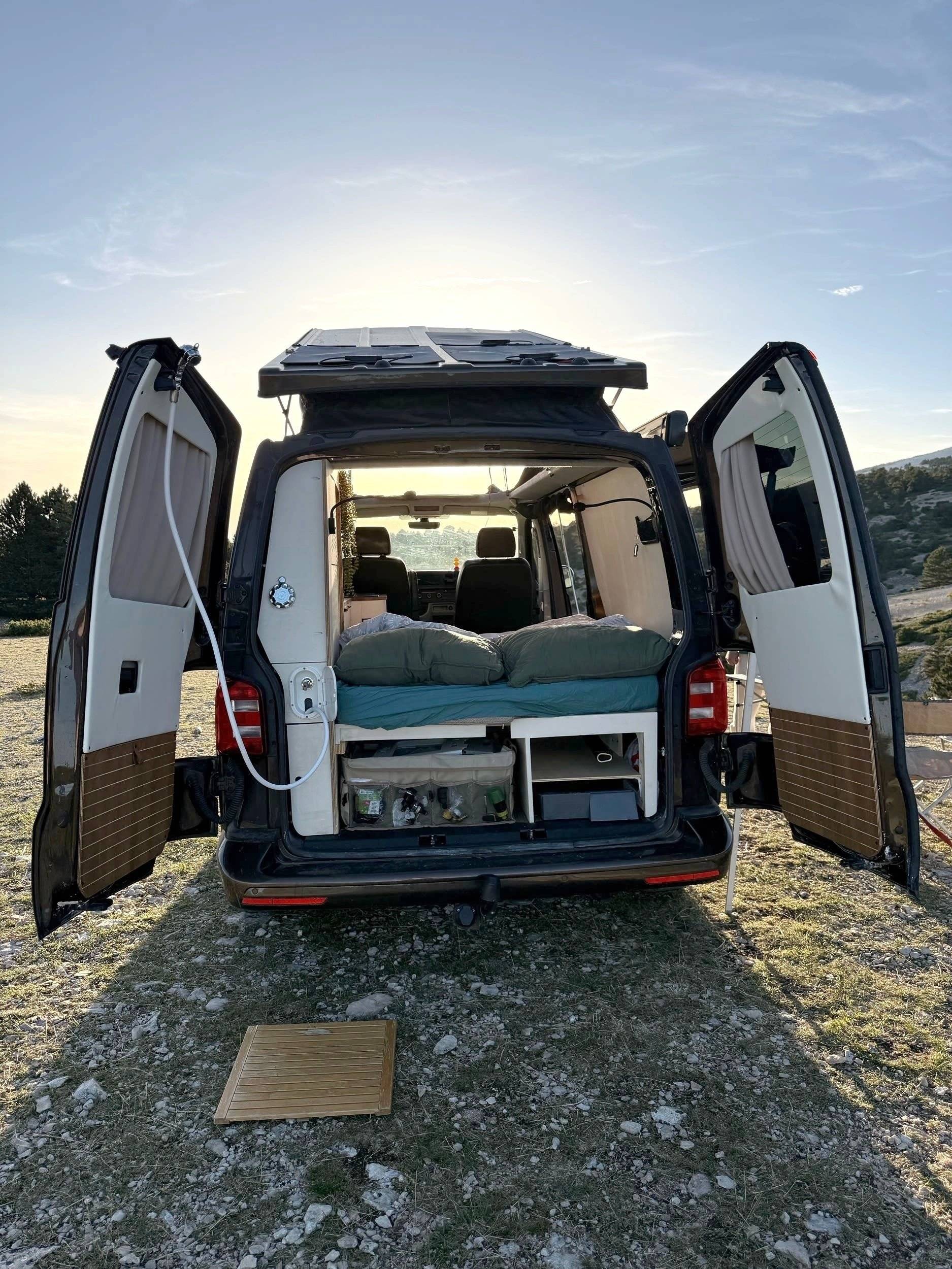 Alpes Camping-Car Transporter T6 2,0 l 150ch Boite auto